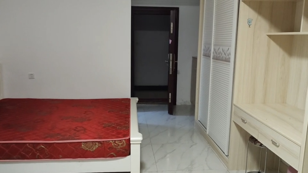 盛世时代广场 1室1厅1卫 1200.00元/月 盛世时代广场 1室1厅1卫 1200.00元/月室内图