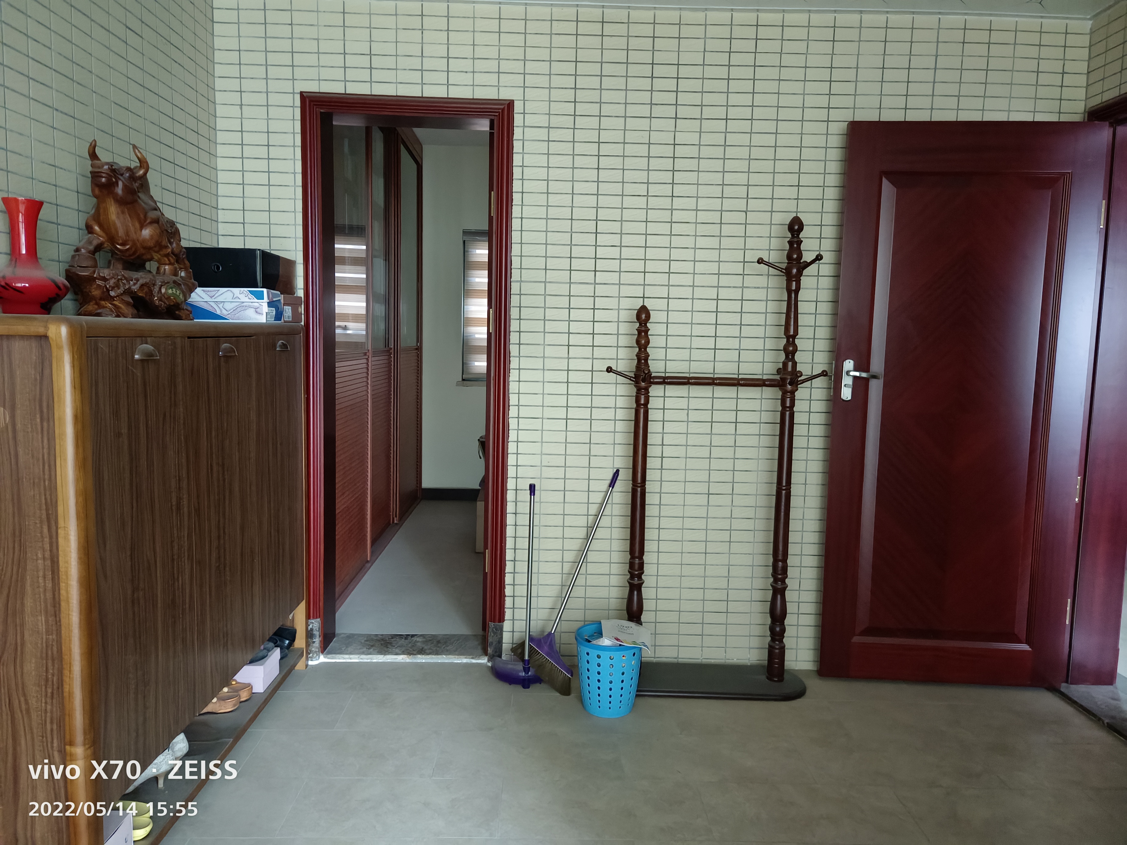 恒大名都  3室2厅2卫   160.00万室内图