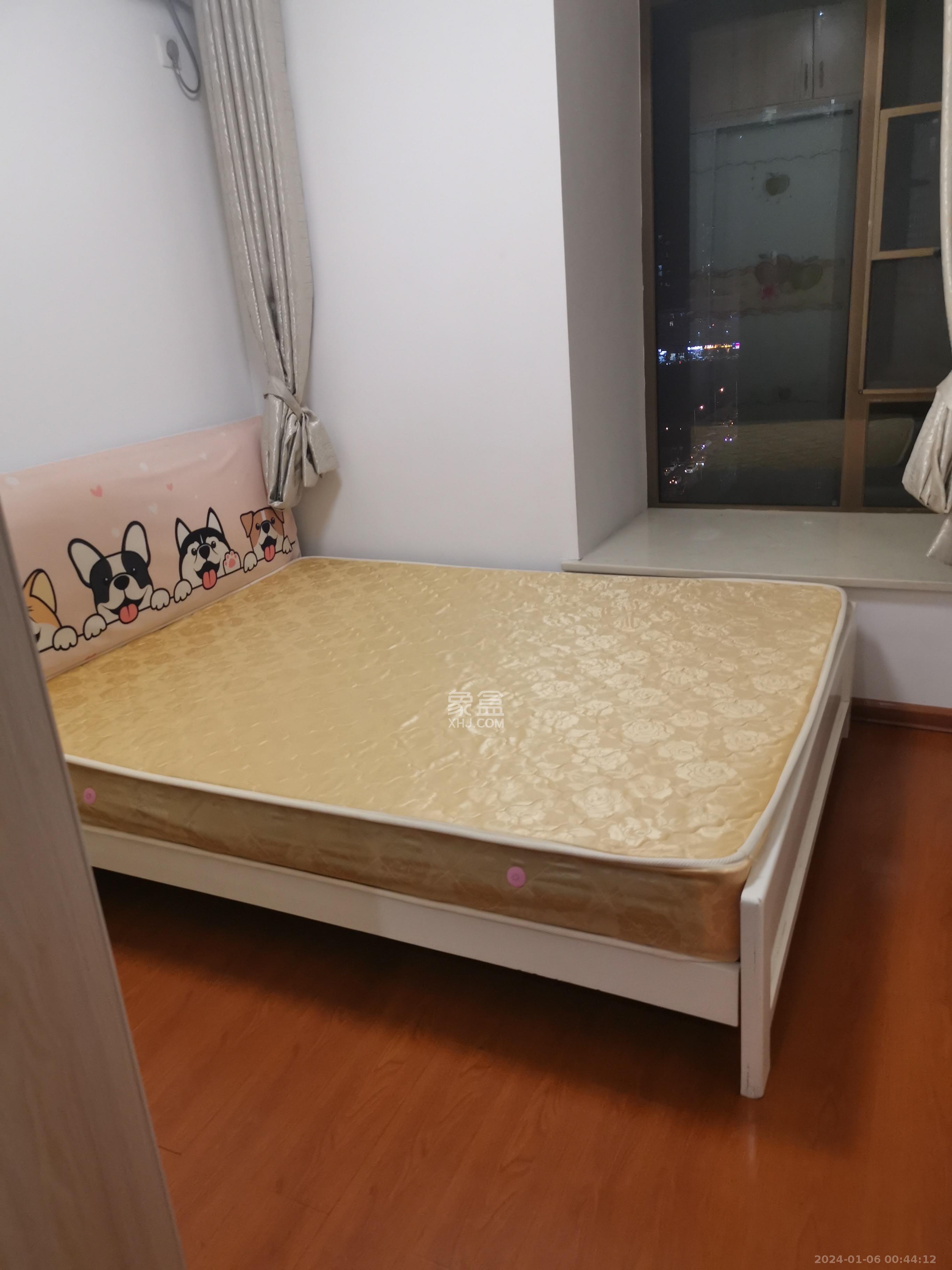 江山帝景哈佛  3室2厅2卫   2200.00元/月室内图