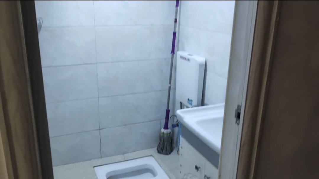 盛世时代广场 1室1厅1卫 1200.00元/月 盛世时代广场 1室1厅1卫 1200.00元/月室内图