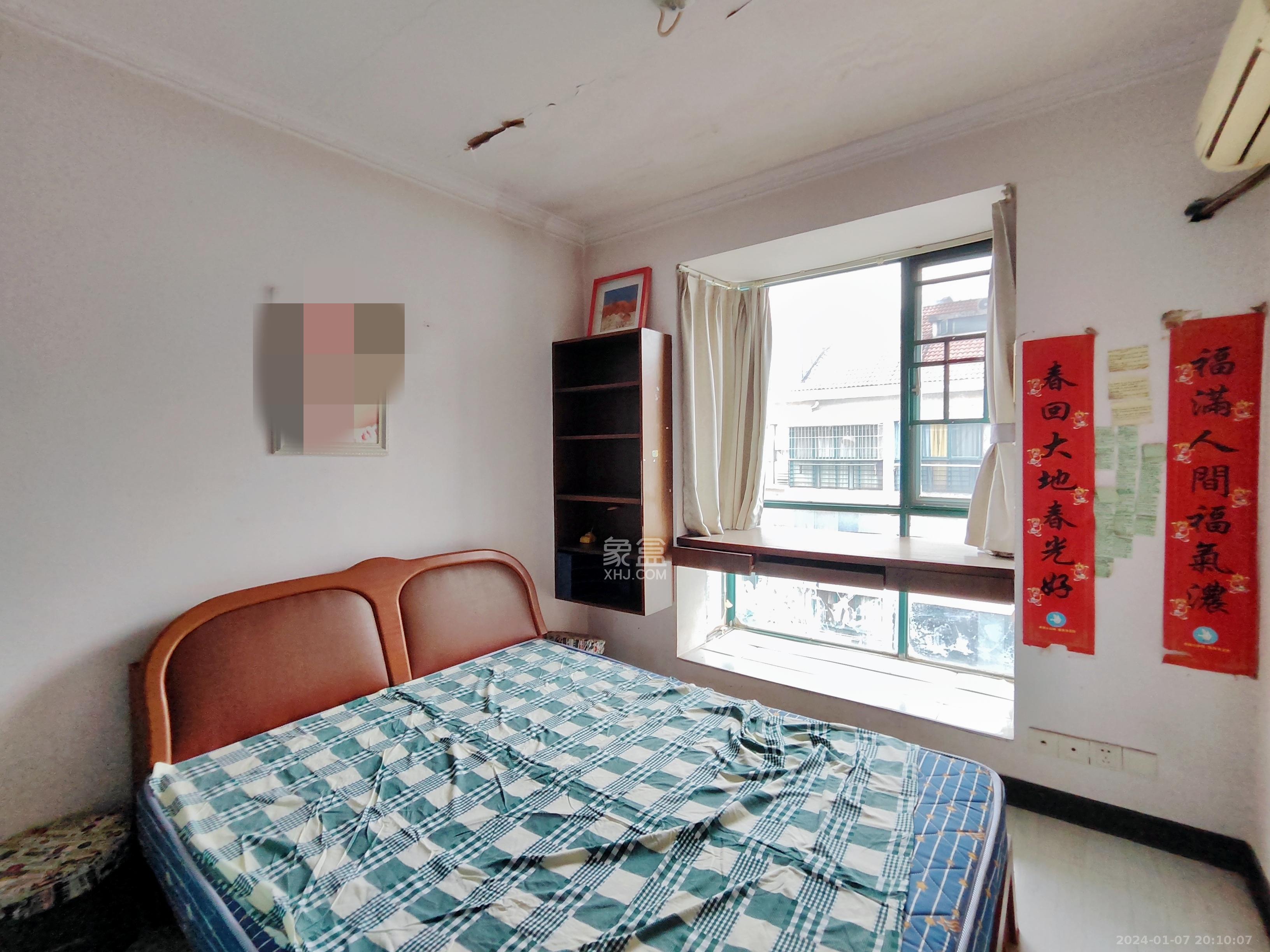 东方新城 3室2厅2卫 2500.0元/月 东方新城 3室2厅2卫 2500.0元/月室内图