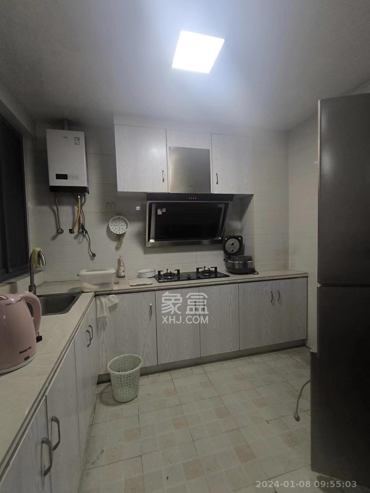 湘江北尚  3室2厅1卫   3600.00元/月室内图