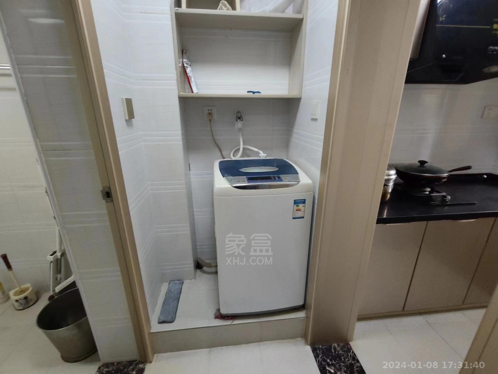 新明安置小区  1室1厅1卫   1000.00元/月室内图