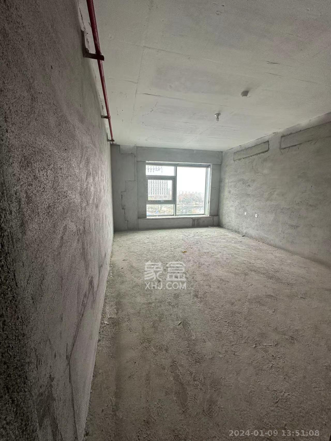 福晟翡翠湾  4室2厅2卫   6500.00元/月室内图