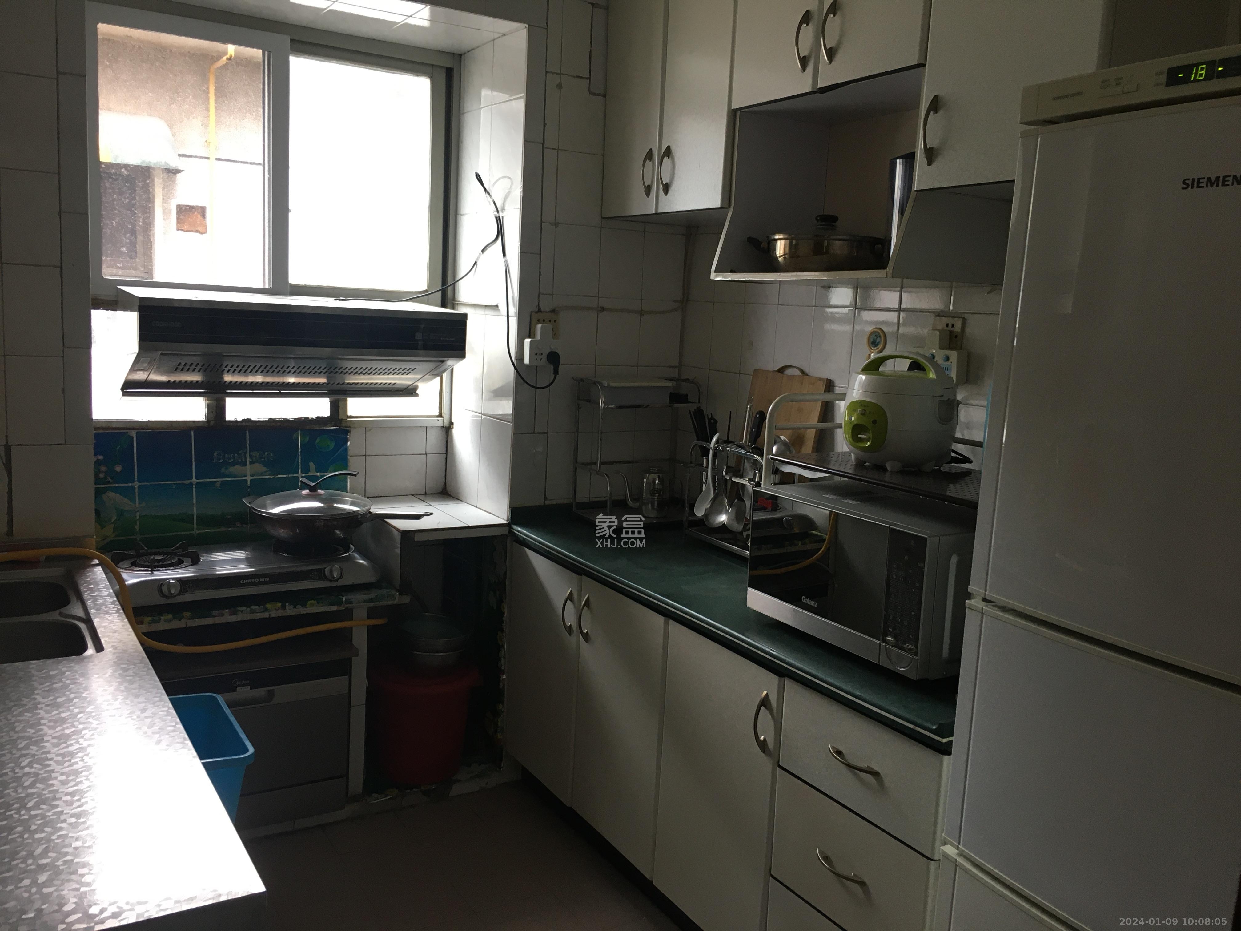 桐荫里社区  3室1厅1卫    1800.0元/月室内图