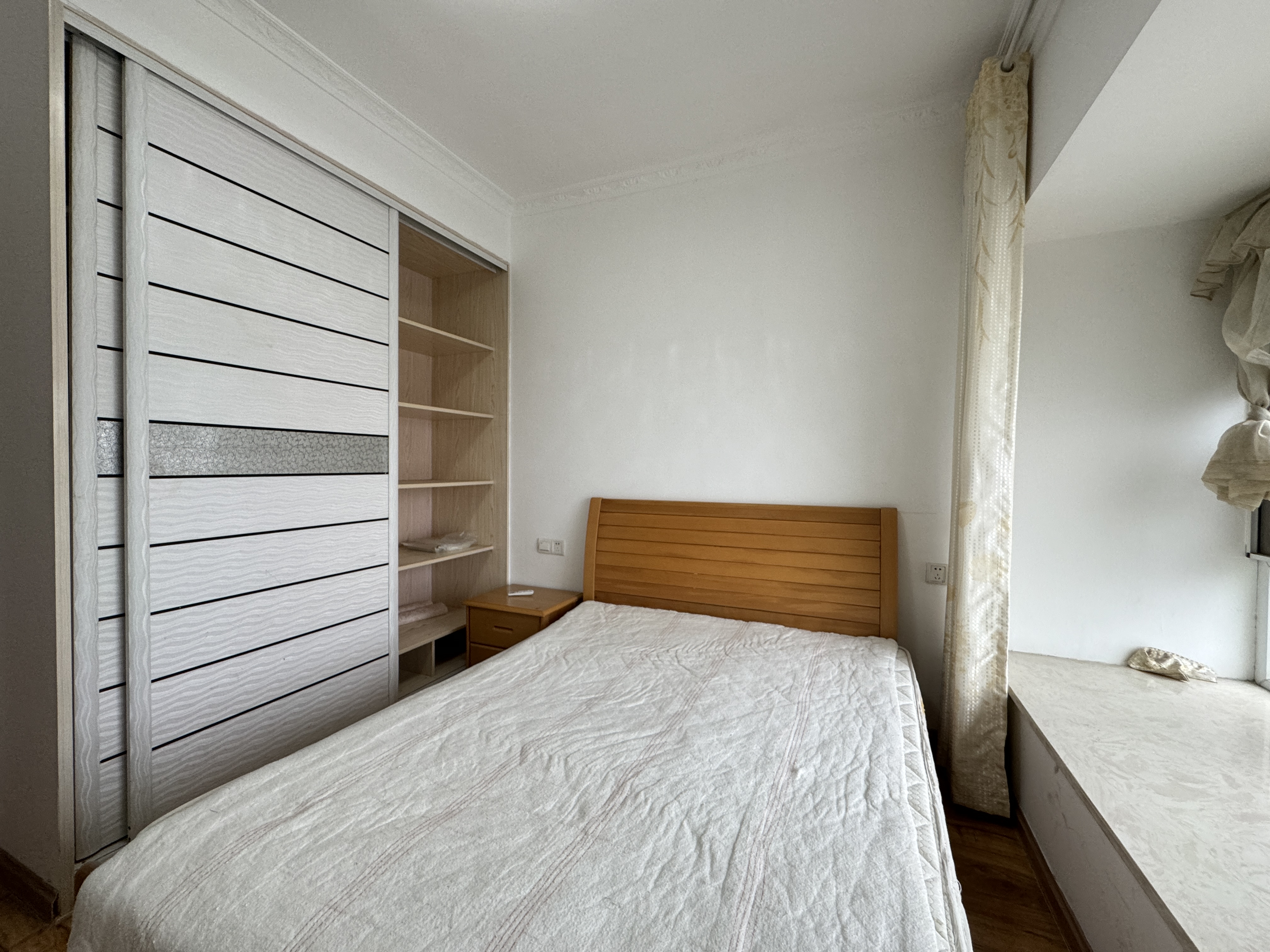 美的城二期 4室2厅2卫 46.8万 美的城二期 4室2厅2卫 46.8万室内图