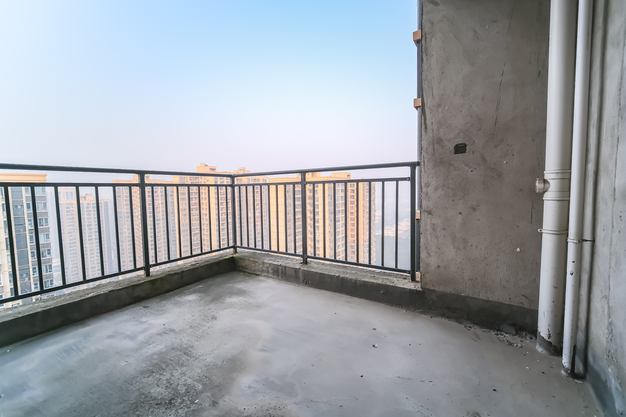 永宏万家里  5室2厅2卫    324.0万 永宏万家里  5室2厅2卫    324.0万阳台