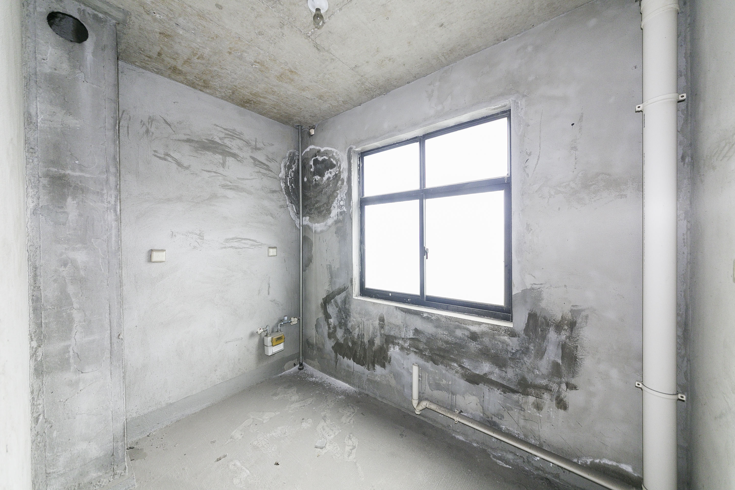 迎新佳苑  4室2厅2卫   140.00万 迎新佳苑  4室2厅2卫   140.00万厨房