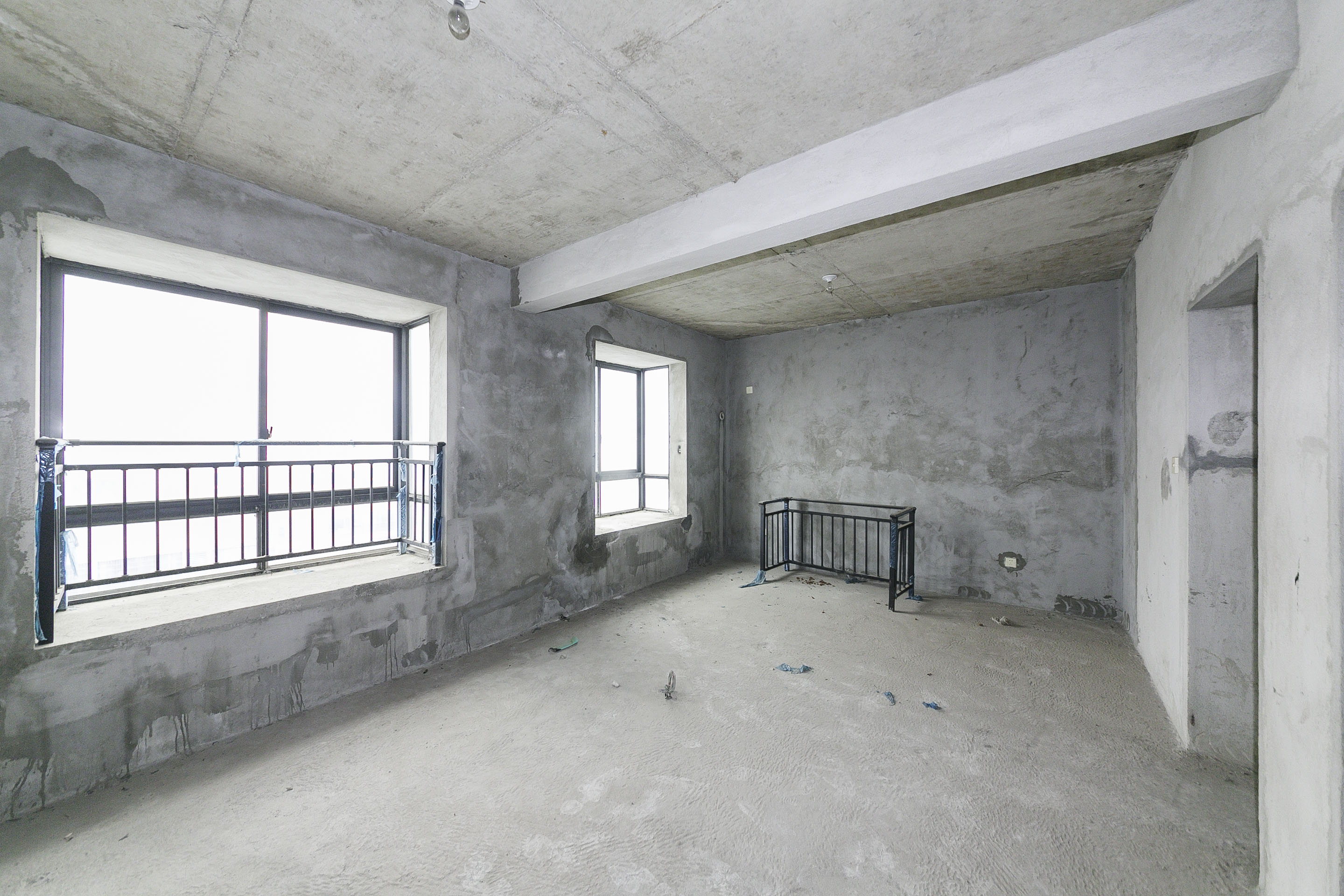 迎新佳苑  4室2厅2卫   140.00万 迎新佳苑  4室2厅2卫   140.00万卧室