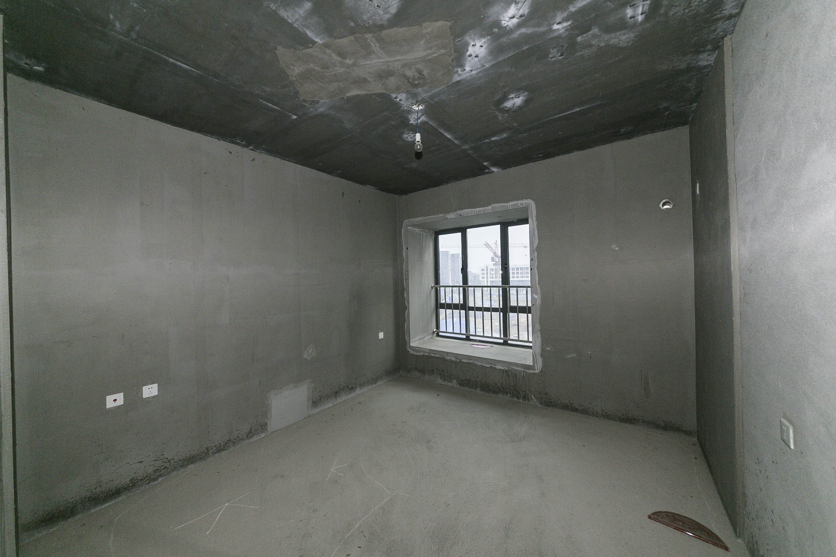 五江书香苑  4室2厅2卫    200.0万 五江书香苑  4室2厅2卫    200.0万卧室