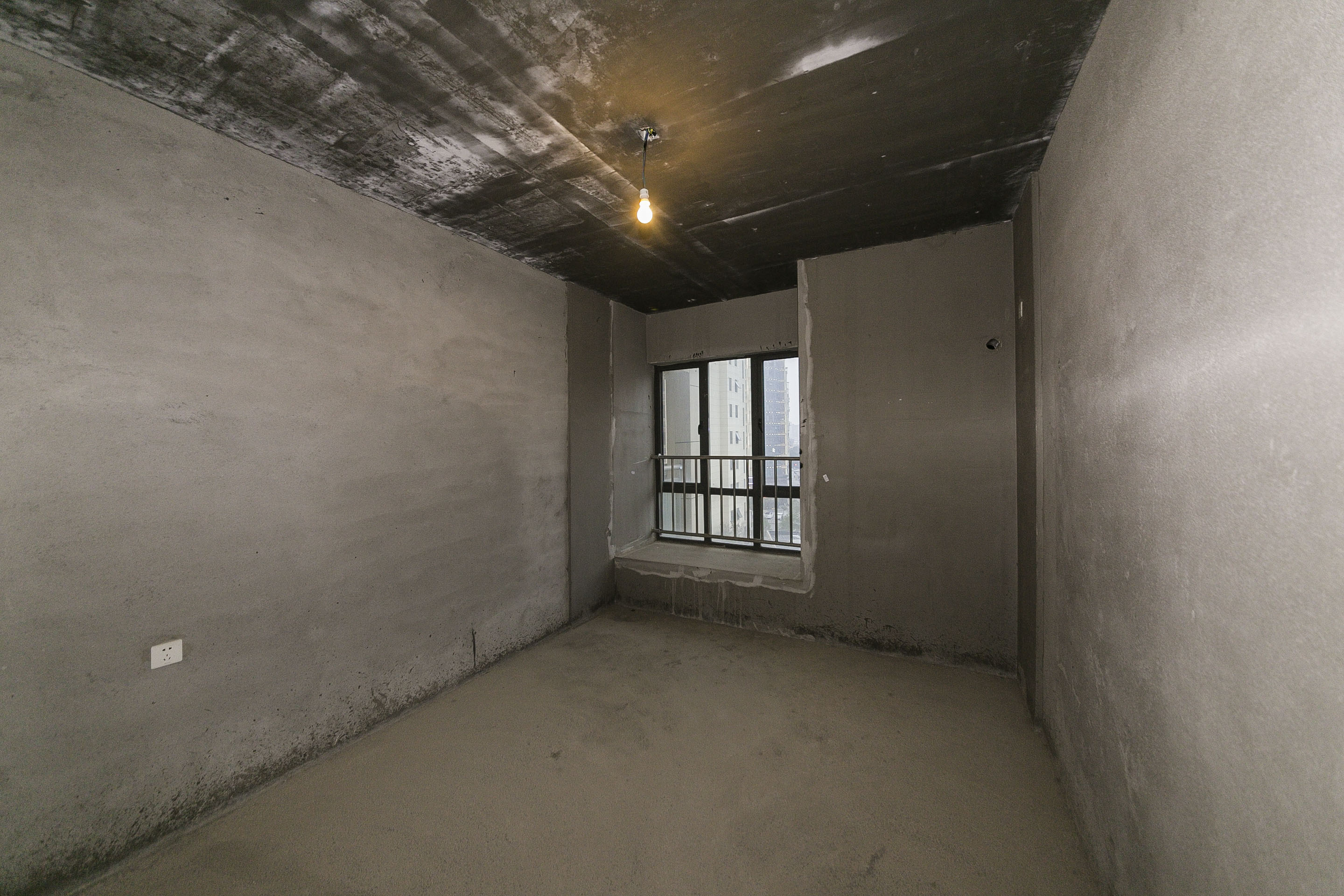 五江书香苑  4室2厅2卫    200.0万 五江书香苑  4室2厅2卫    200.0万卧室