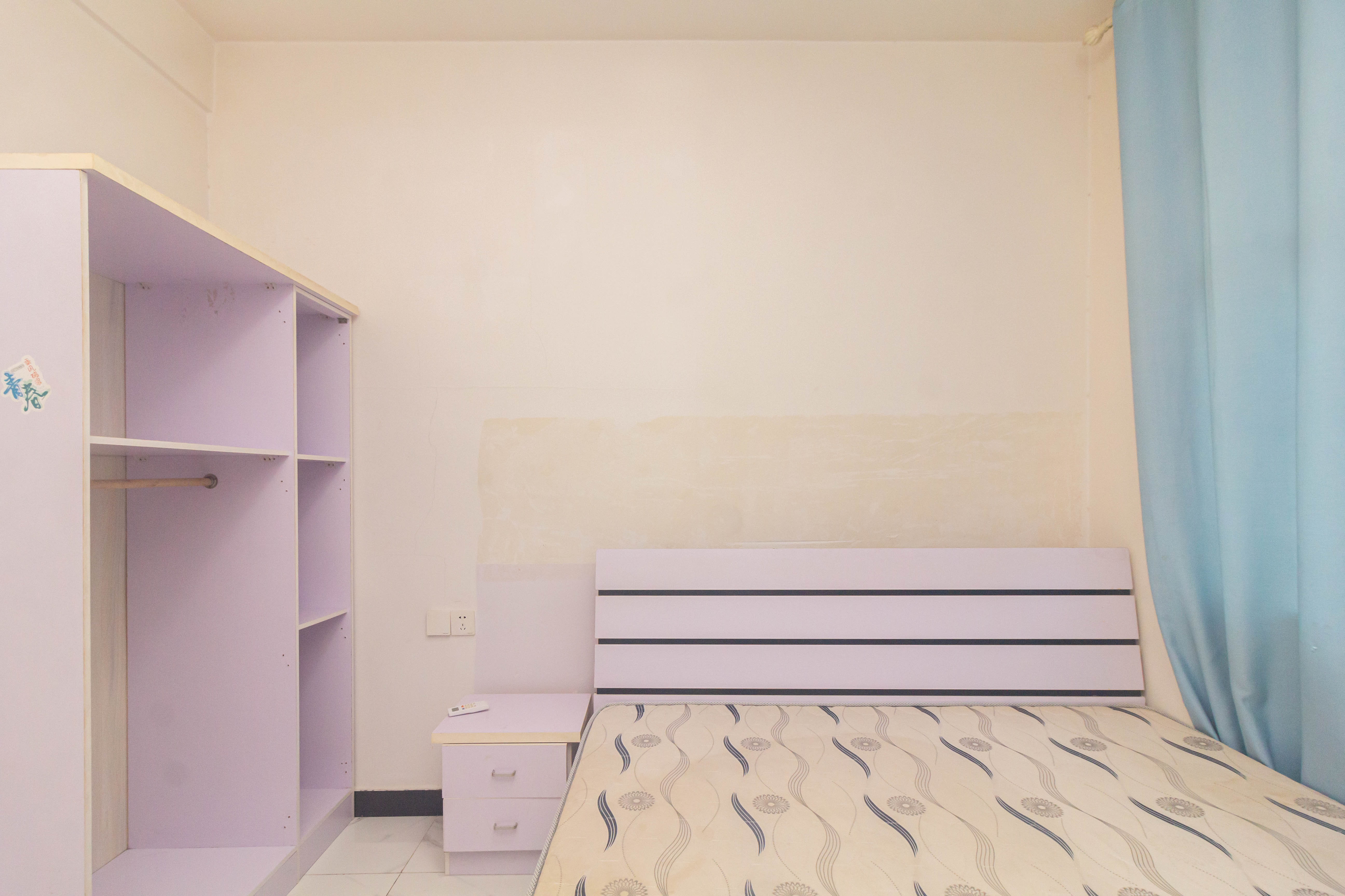 湘预家园  3室2厅2卫    69.99万 湘预家园  3室2厅2卫    69.99万卧室