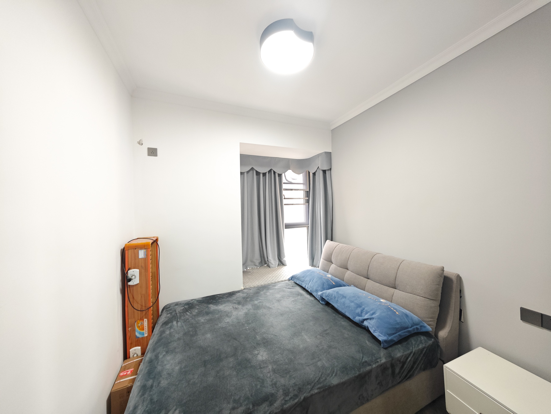 中建嘉和城  4室2厅2卫    140.0万卧室