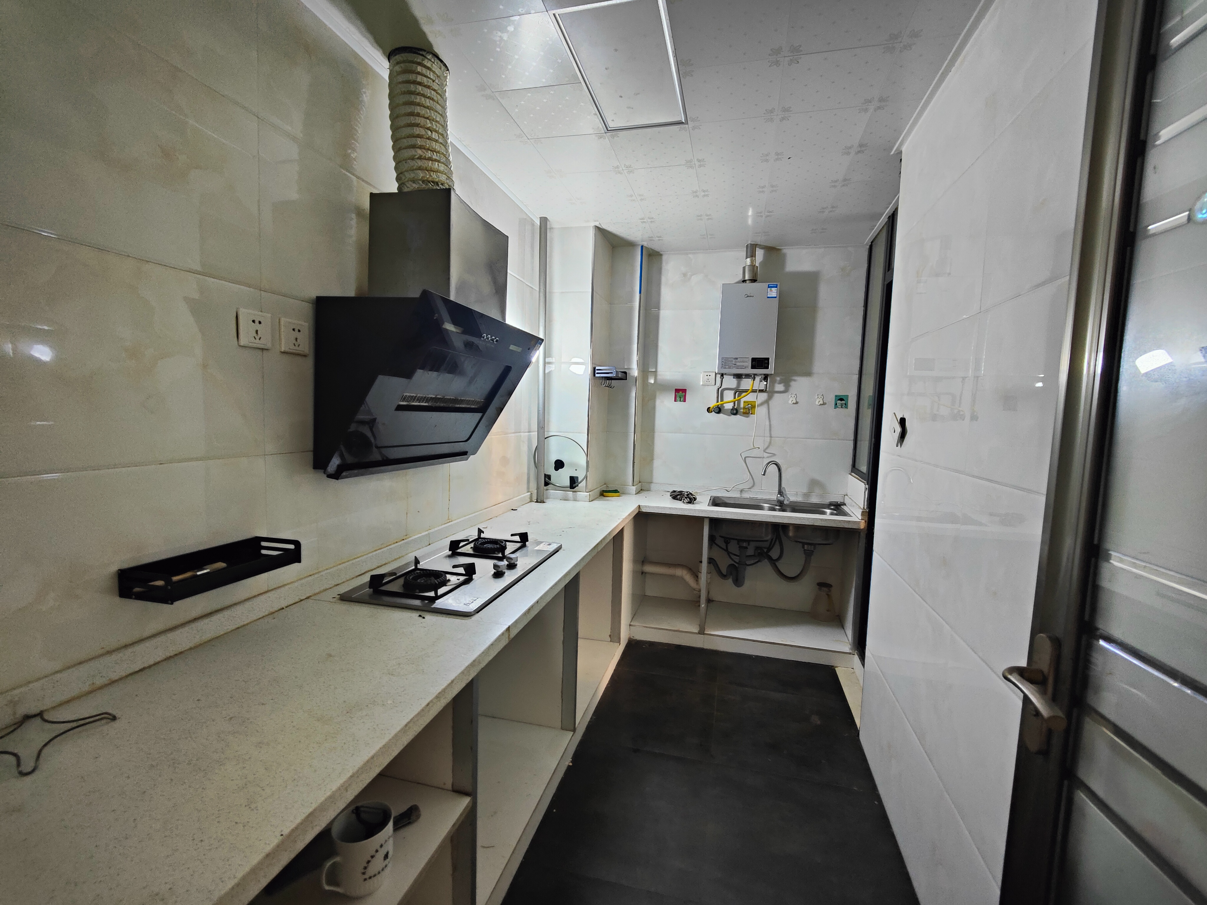 滨江花园  2室2厅1卫    50.0万 滨江花园  2室2厅1卫    50.0万室内图