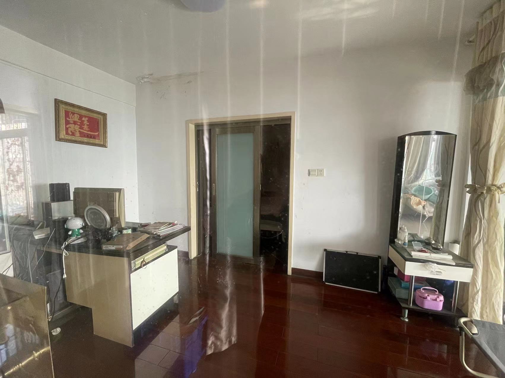 神农家具大市场 4室3厅2卫 88.0万 神农家具大市场 4室3厅2卫 88.0万室内图