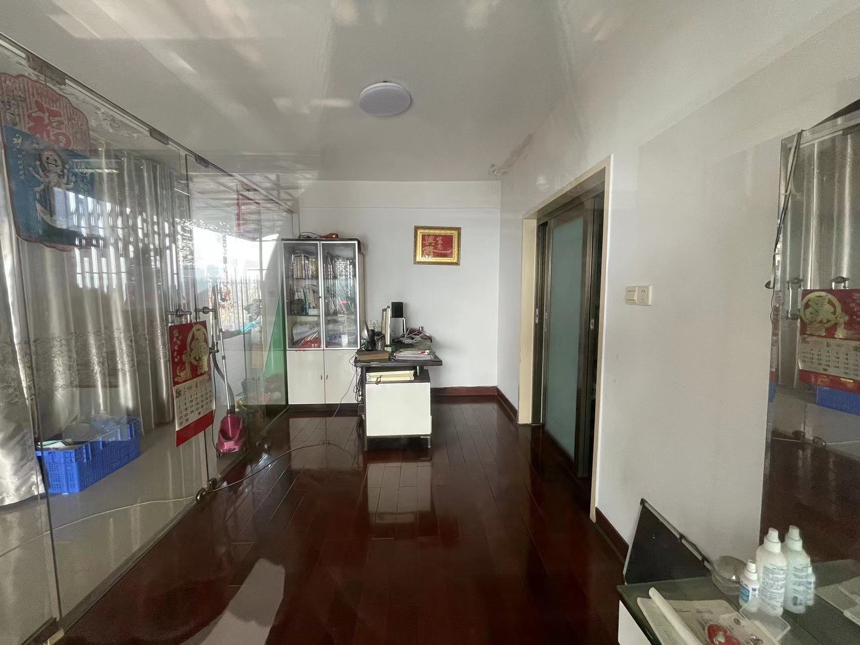 神农家具大市场 4室3厅2卫 88.0万 神农家具大市场 4室3厅2卫 88.0万室内图