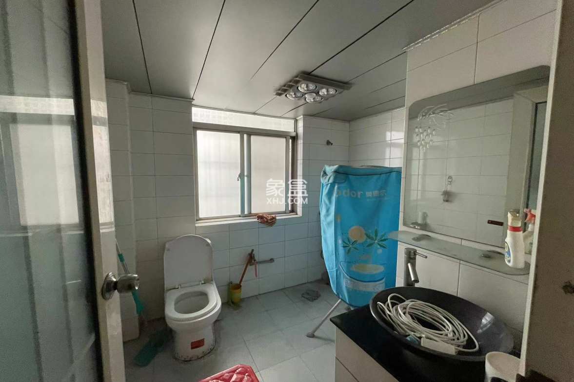 神农家具大市场 4室3厅2卫 88.0万 神农家具大市场 4室3厅2卫 88.0万室内图