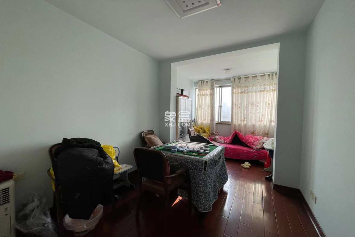 神农家具大市场 4室3厅2卫 88.0万 神农家具大市场 4室3厅2卫 88.0万室内图