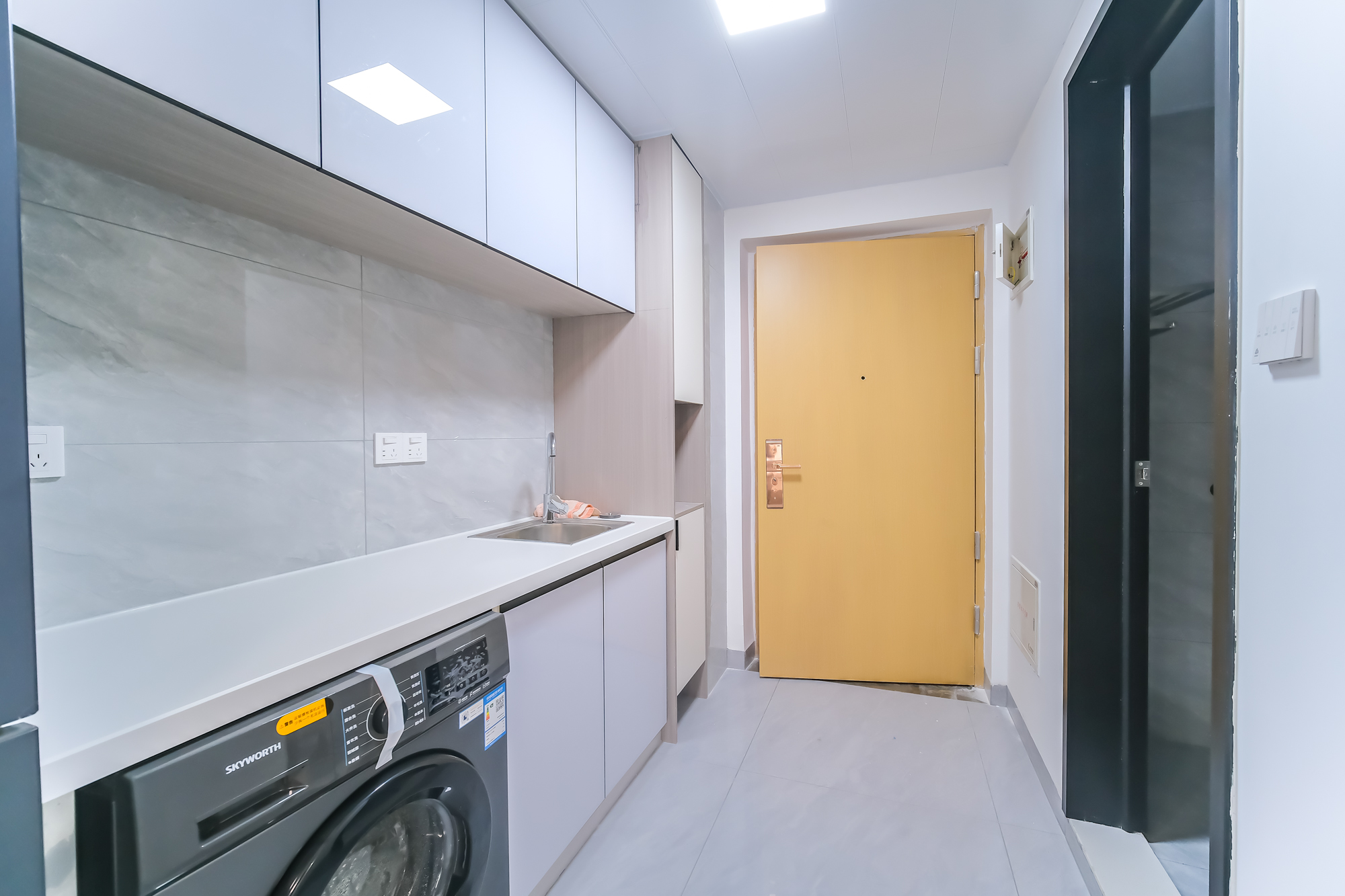 碧桂园翘楚棠  1室1厅1卫    31.0万 碧桂园翘楚棠  1室1厅1卫    31.0万厨房