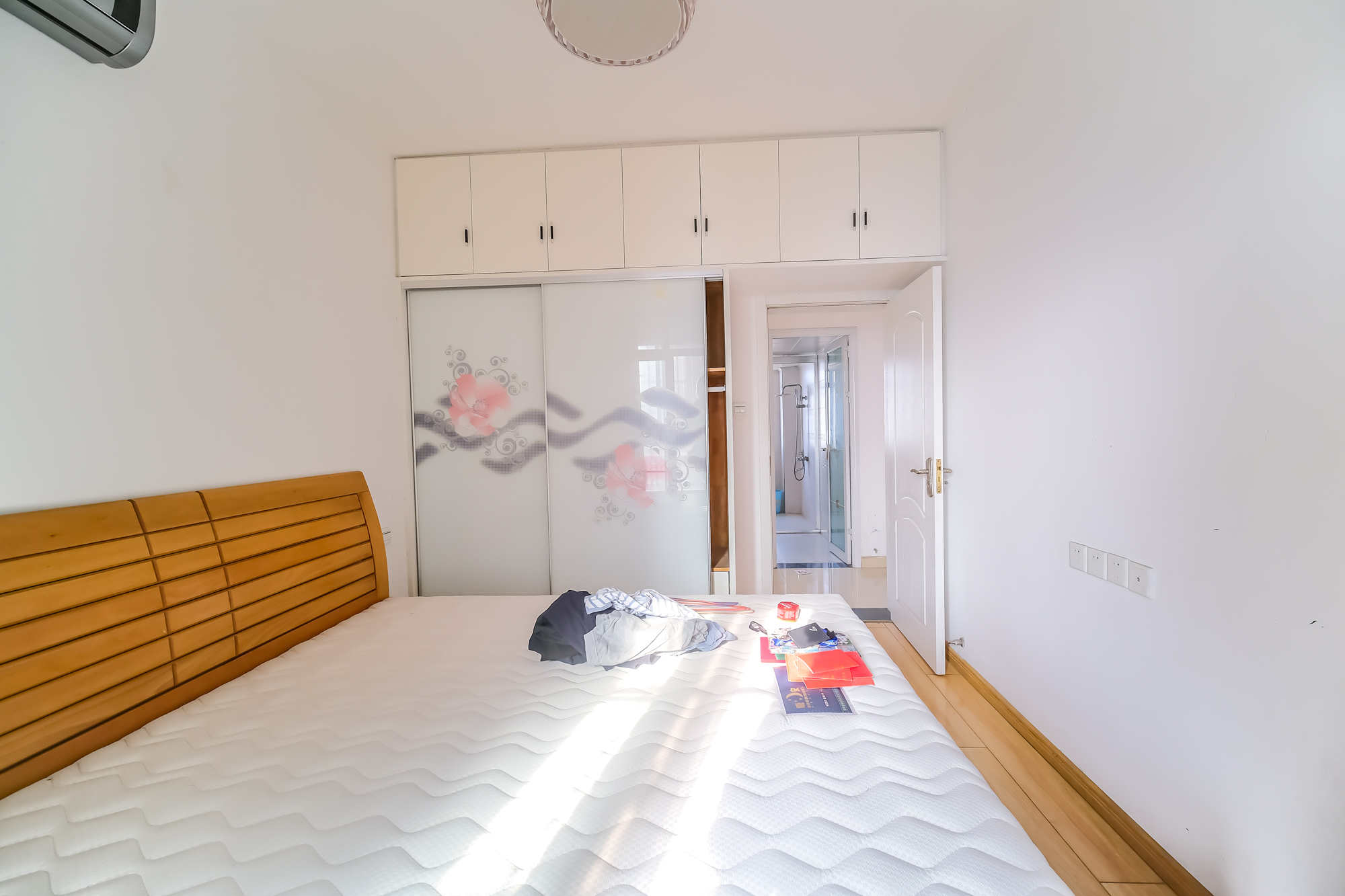 好望谷 0室0厅0卫 82.0万 好望谷 0室0厅0卫 82.0万卧室