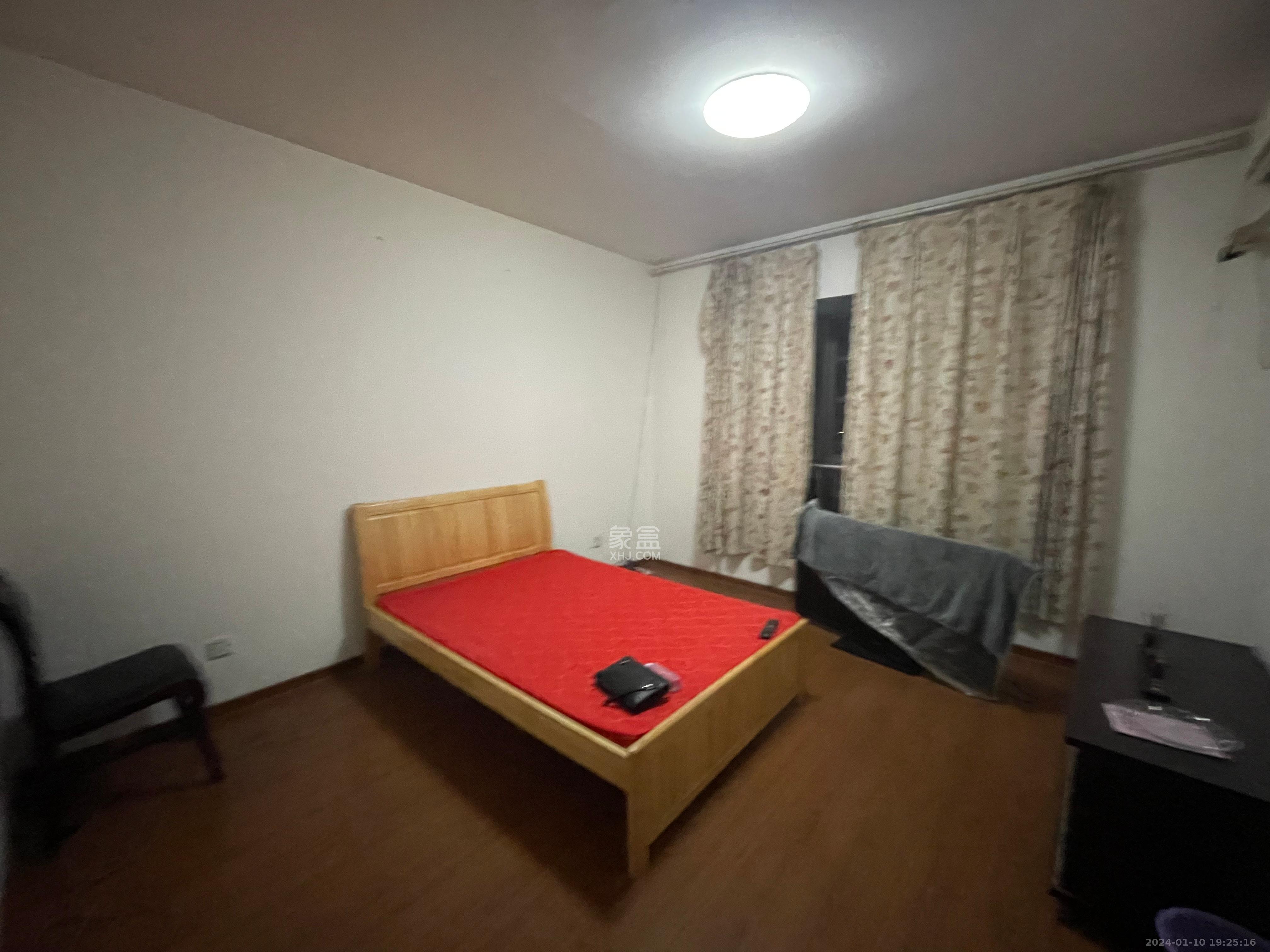 怡人园小区  3室2厅2卫   2450.00元/月小区图