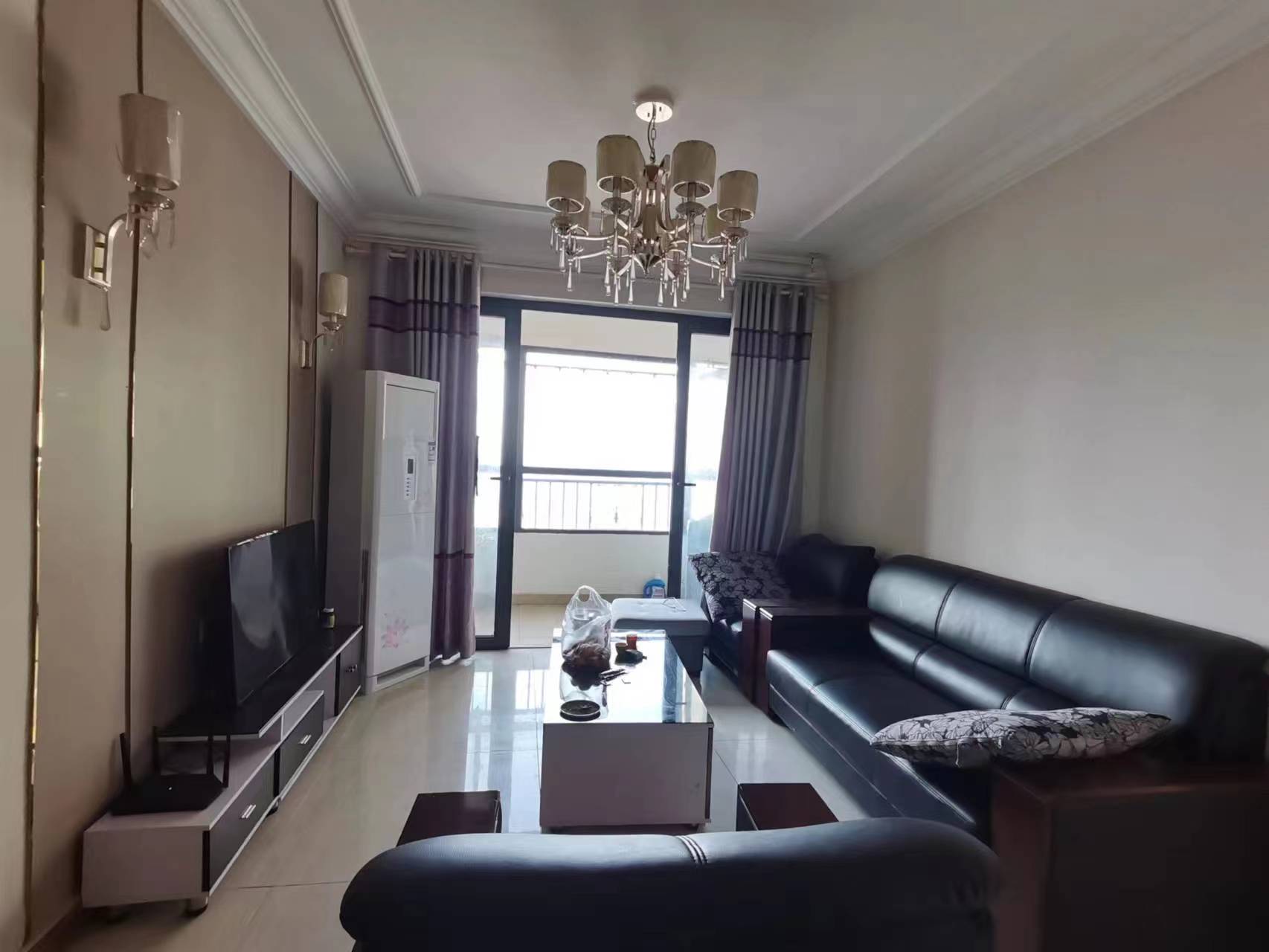 恒大华府 2室2厅1卫 68.8万 恒大华府 2室2厅1卫 68.8万室内图