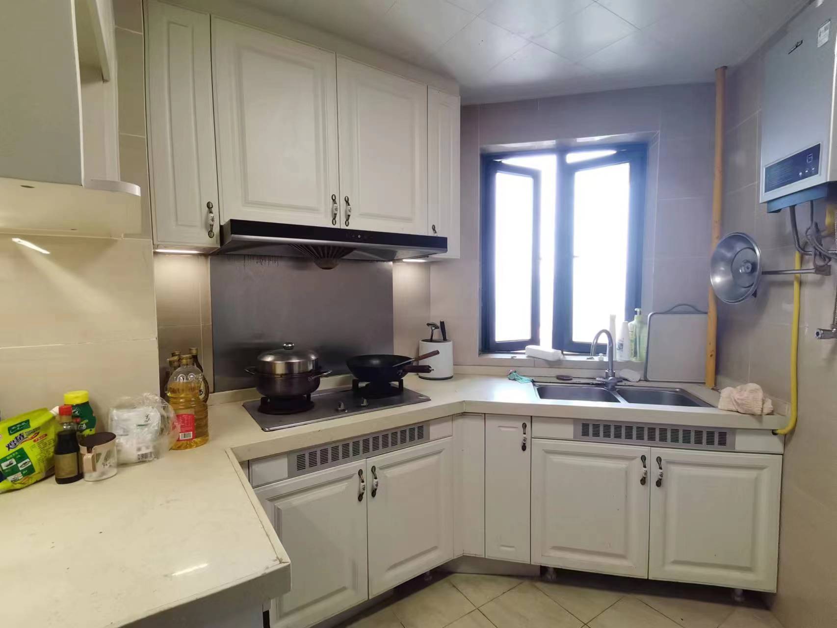 恒大华府 2室2厅1卫 68.8万 恒大华府 2室2厅1卫 68.8万室内图