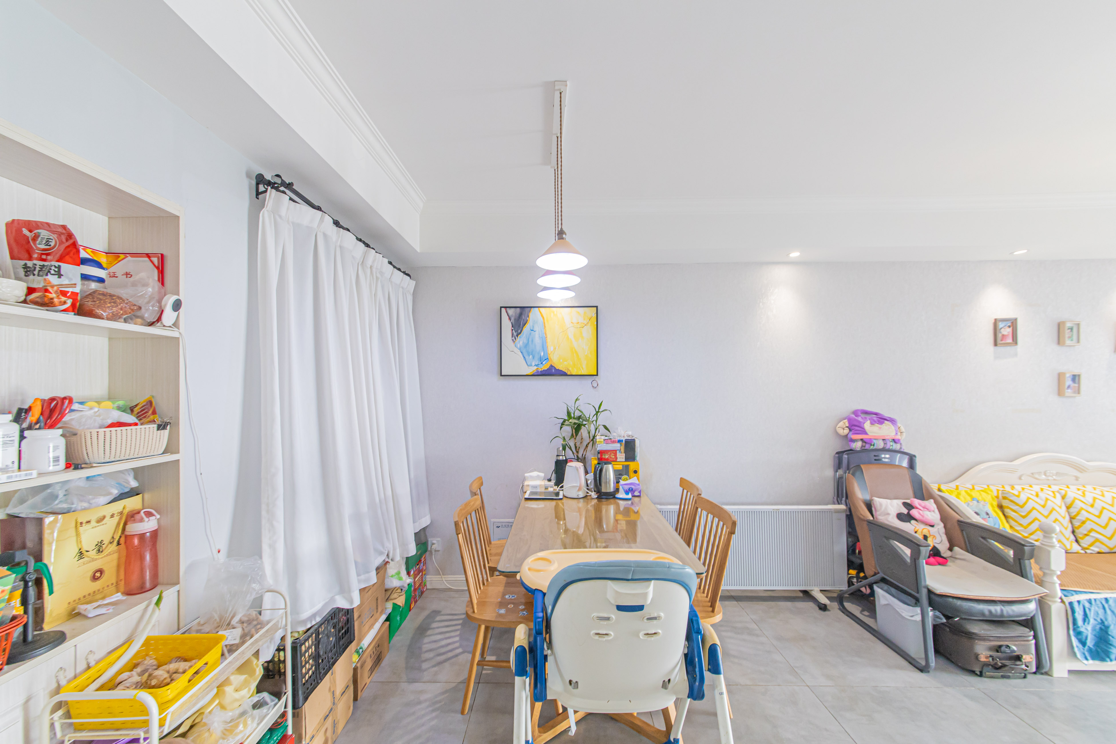 北辰中央公园C区  3室2厅1卫    99.8万客厅