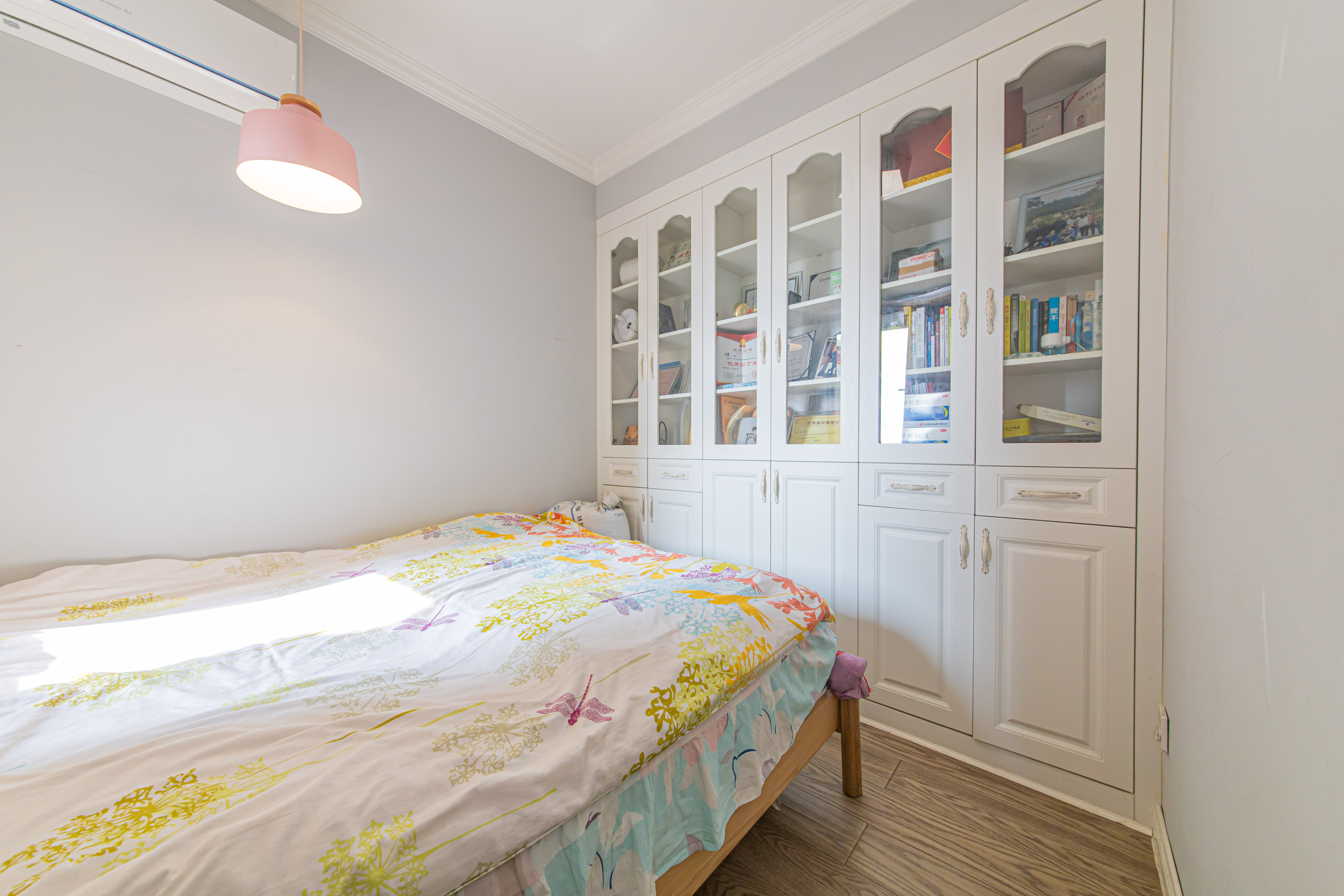 北辰中央公园C区  3室2厅1卫    99.8万卧室