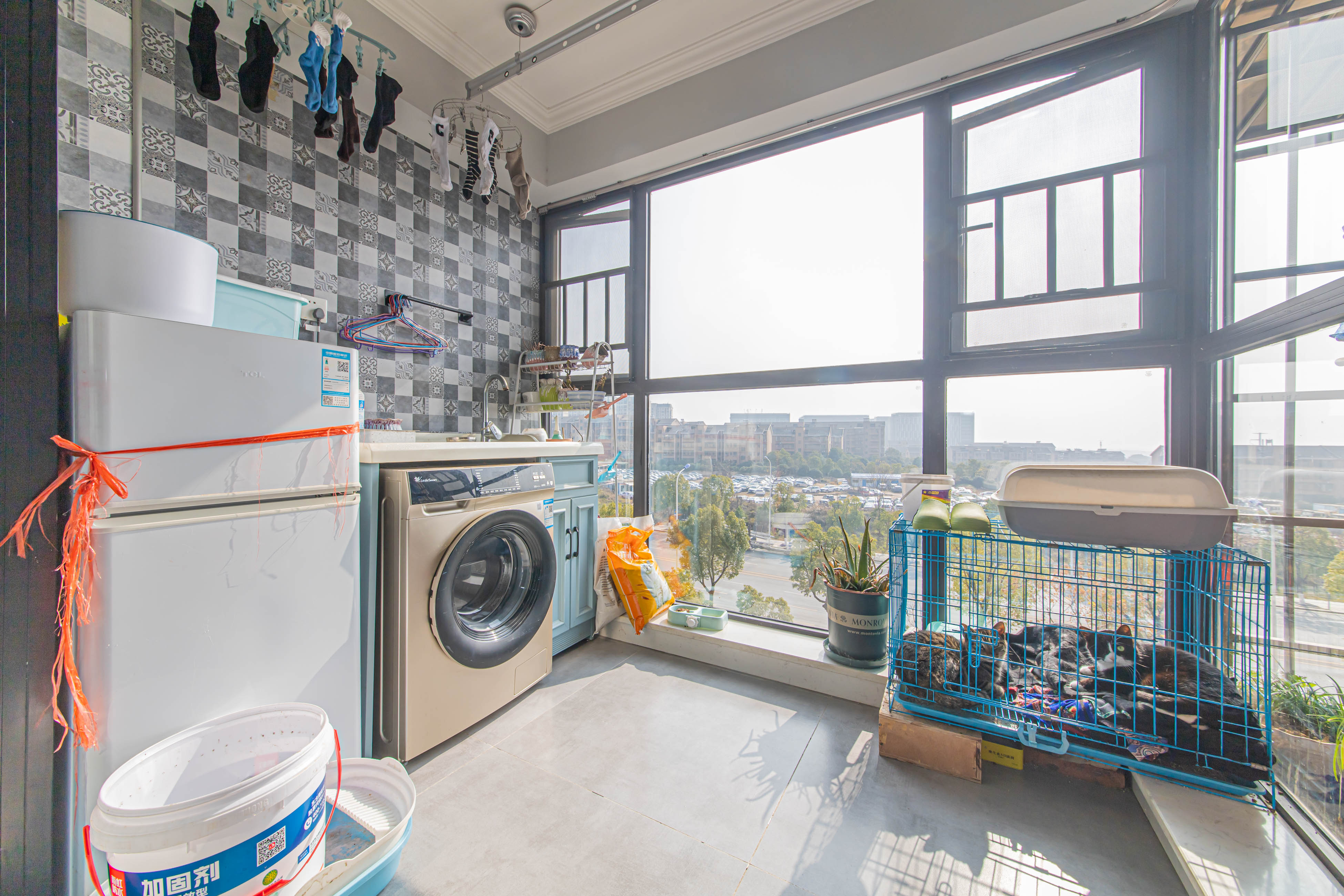 北辰中央公园C区  3室2厅1卫    99.8万阳台