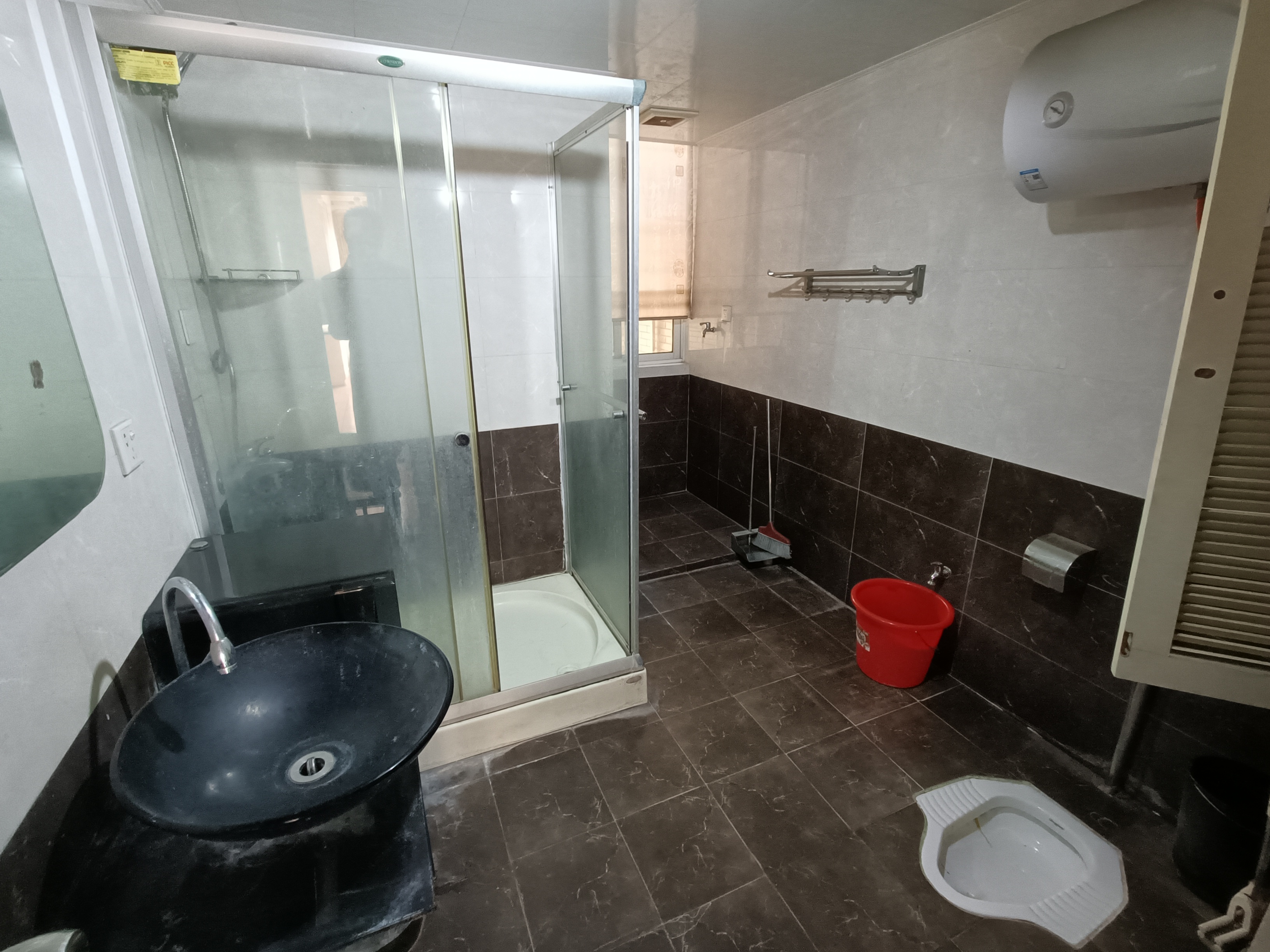 亚都花园 4室2厅2卫 72.8万 亚都花园 4室2厅2卫 72.8万室内图