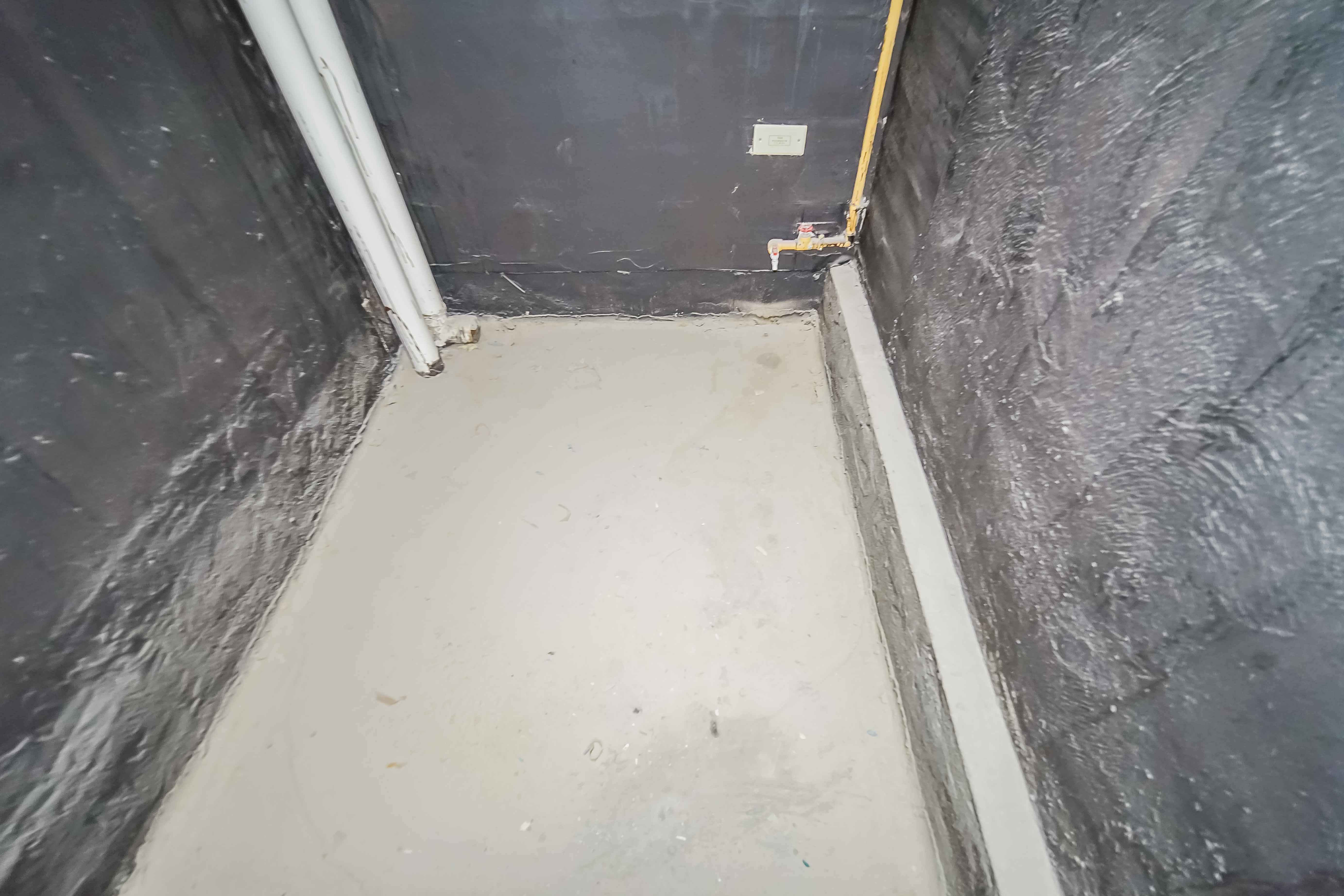 高峰璟麟府(高峰御园) 5室2厅2卫 165.0万 高峰璟麟府(高峰御园) 5室2厅2卫 165.0万卫生间