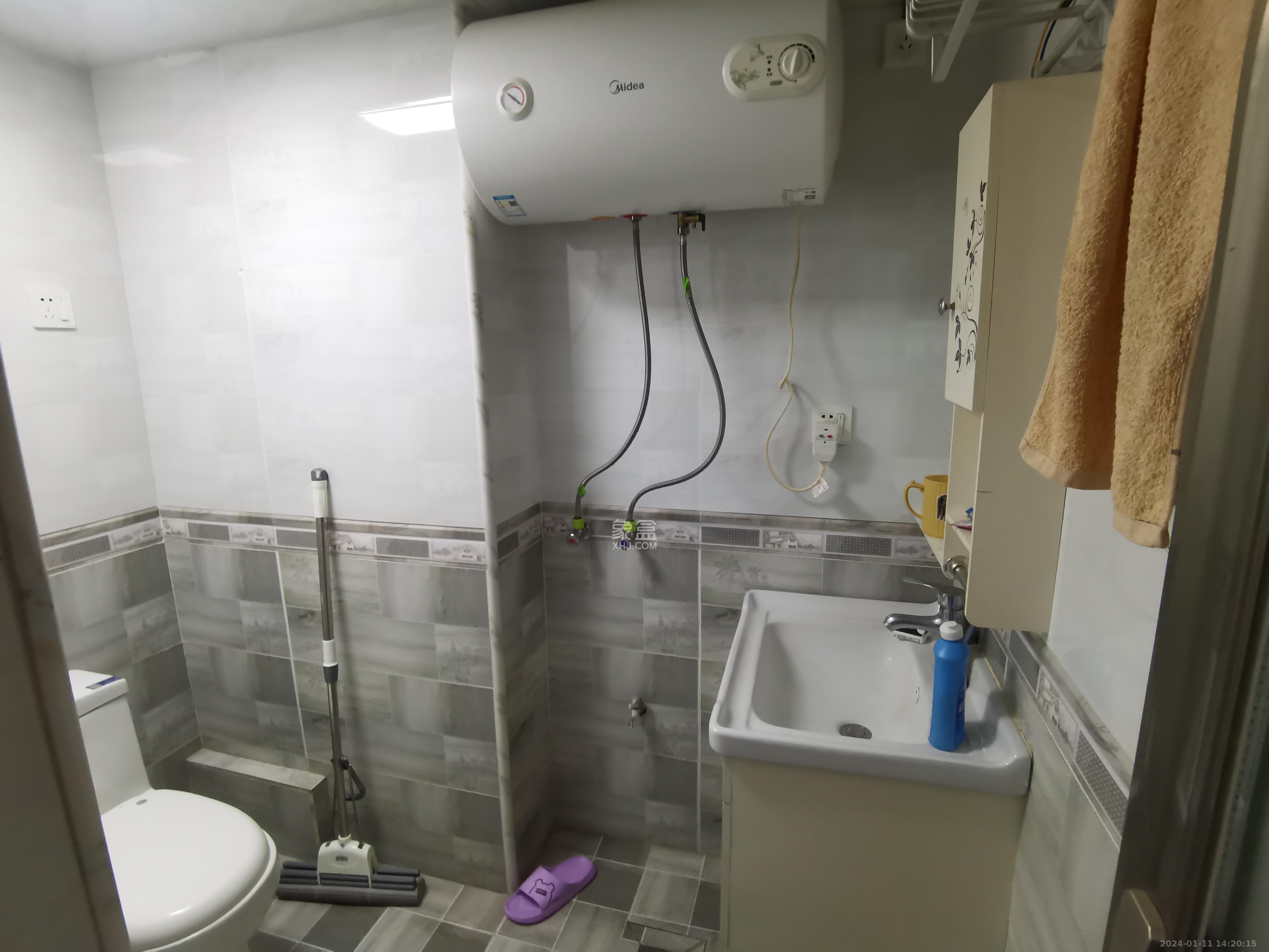 兰亭湾畔  1室1厅1卫   1800.00元/月室内图