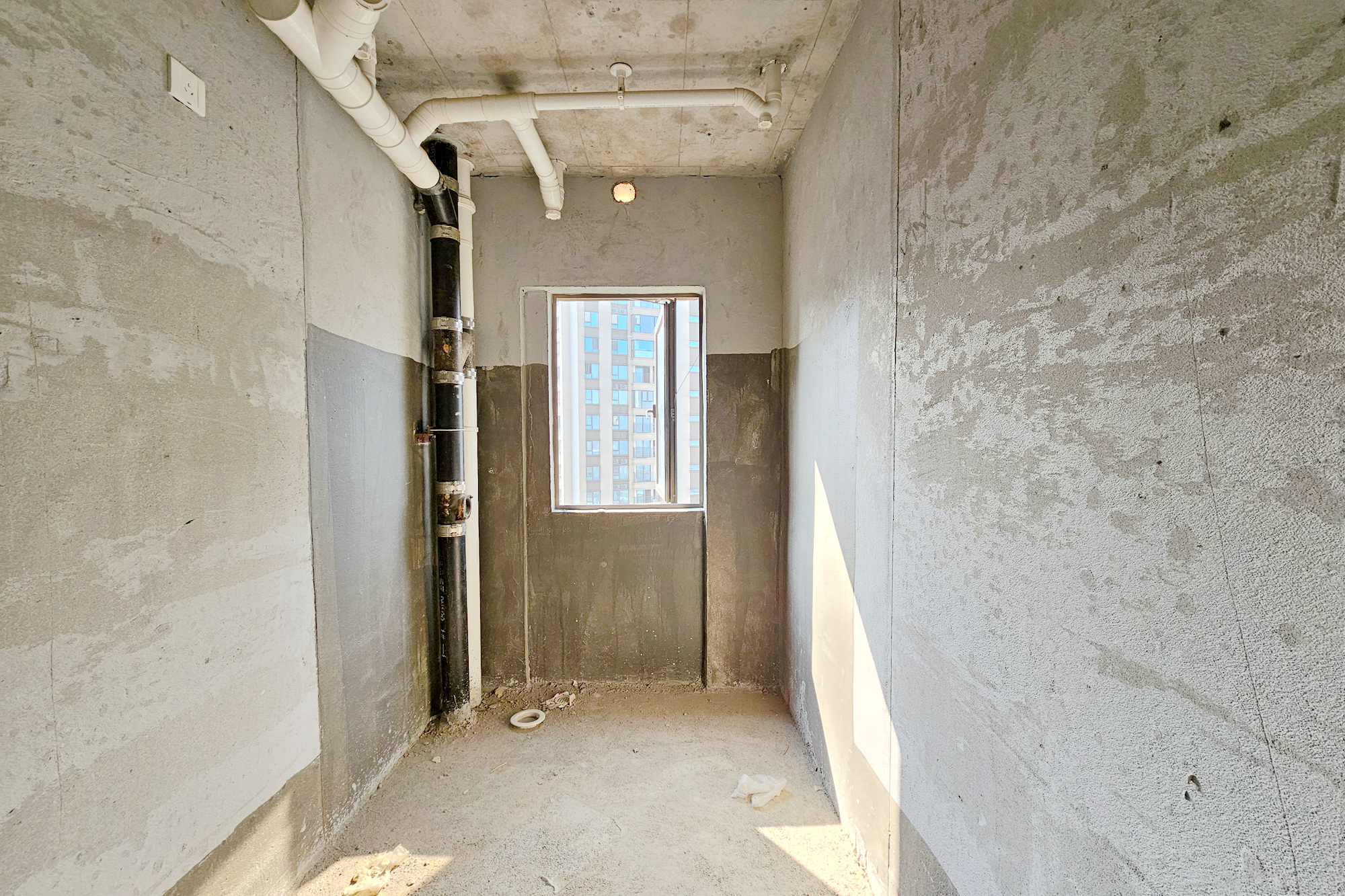 阳光城尚东湾愉景苑  4室2厅2卫    123.0万卫生间