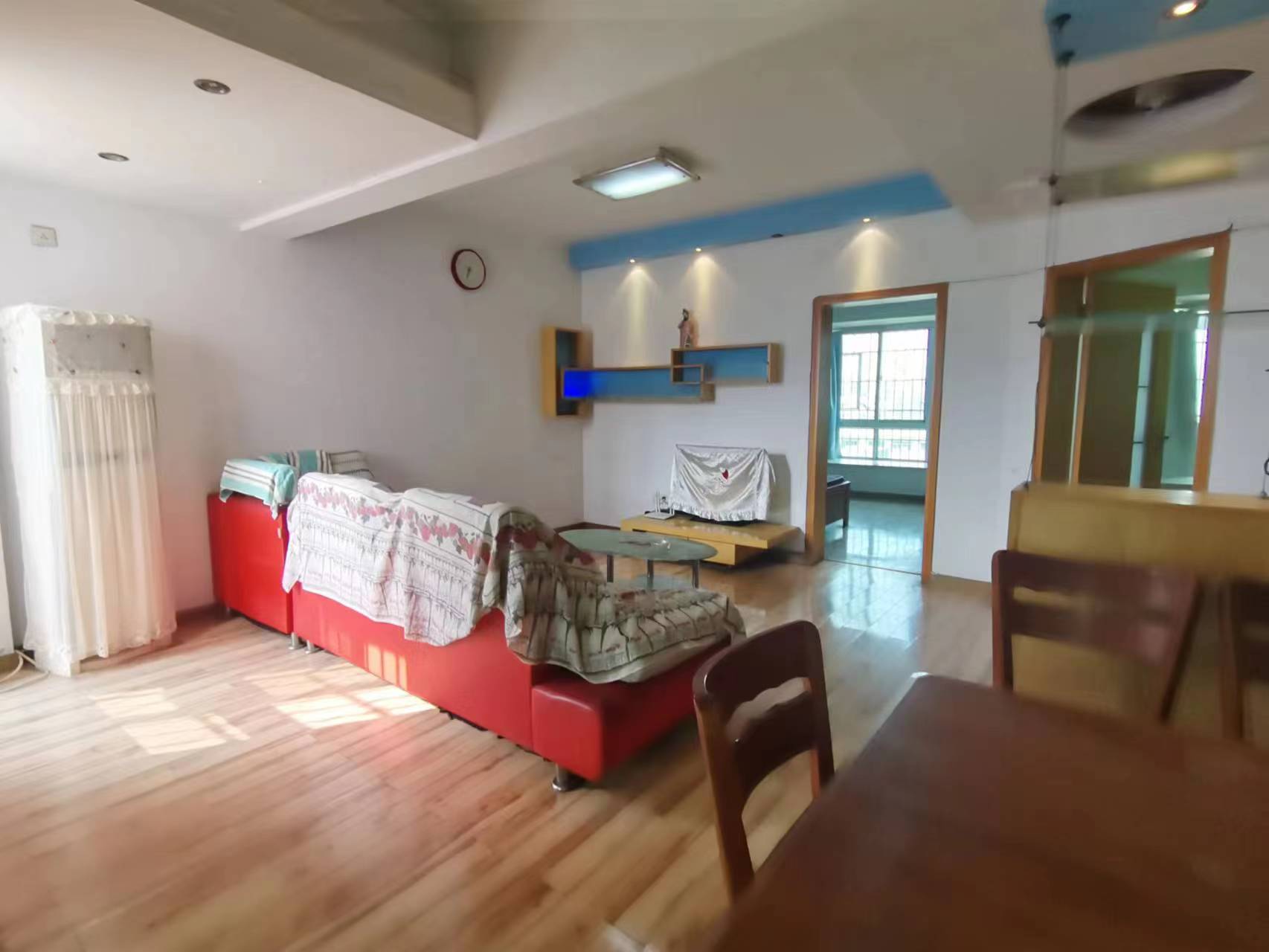 金碧华庭 2室2厅1卫 31.0万 金碧华庭 2室2厅1卫 31.0万室内图