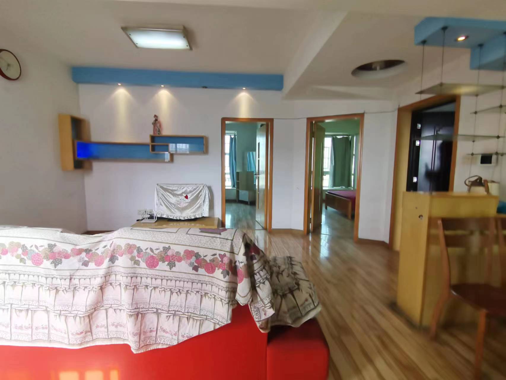 金碧华庭 2室2厅1卫 31.0万 金碧华庭 2室2厅1卫 31.0万室内图