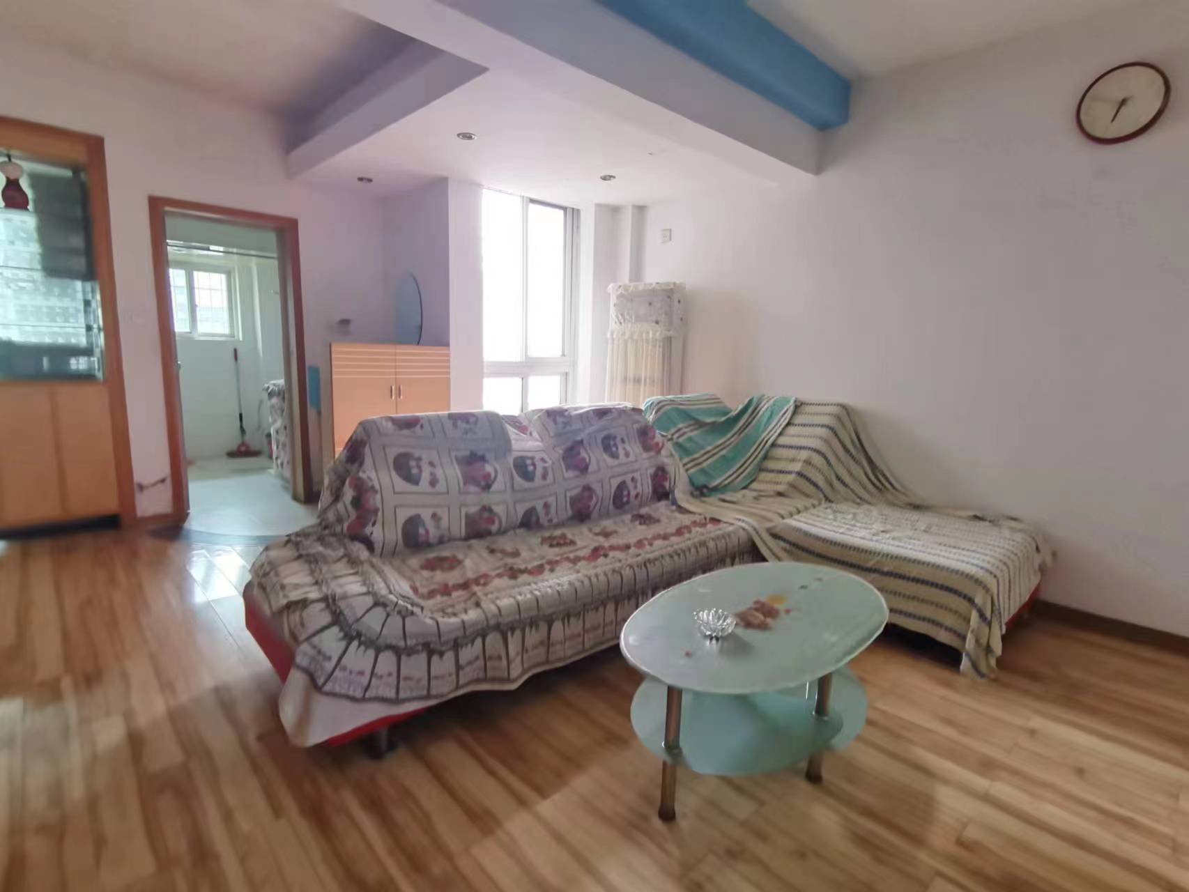 金碧华庭 2室2厅1卫 31.0万 金碧华庭 2室2厅1卫 31.0万室内图