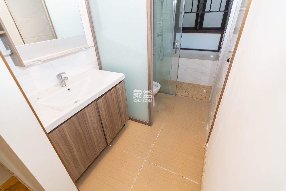 碧桂園高爾夫花園  4室2廳2衛(wèi)   119.80萬(wàn)