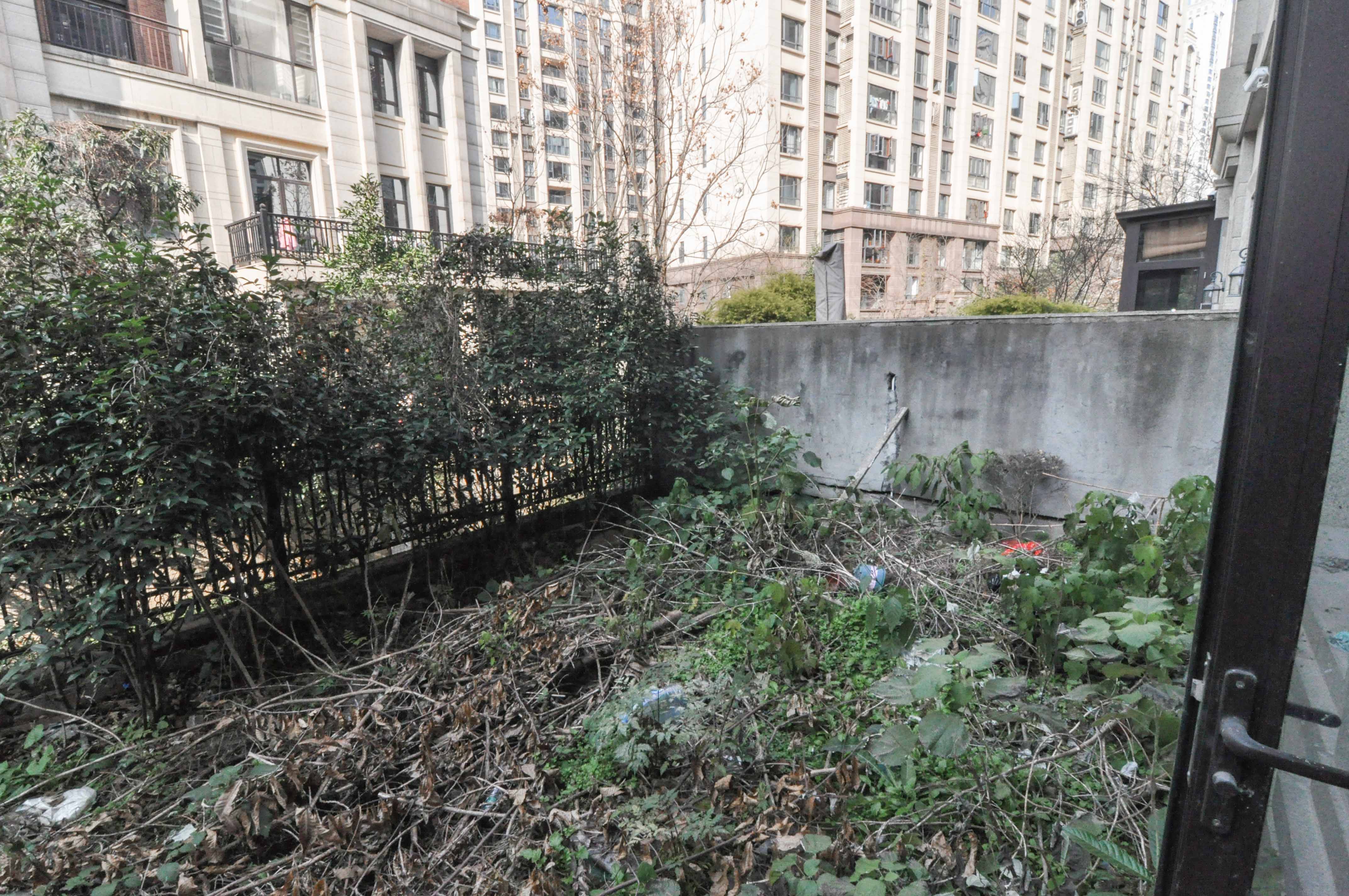 中海梅溪湖壹号  6室2厅3卫   790.00万其他