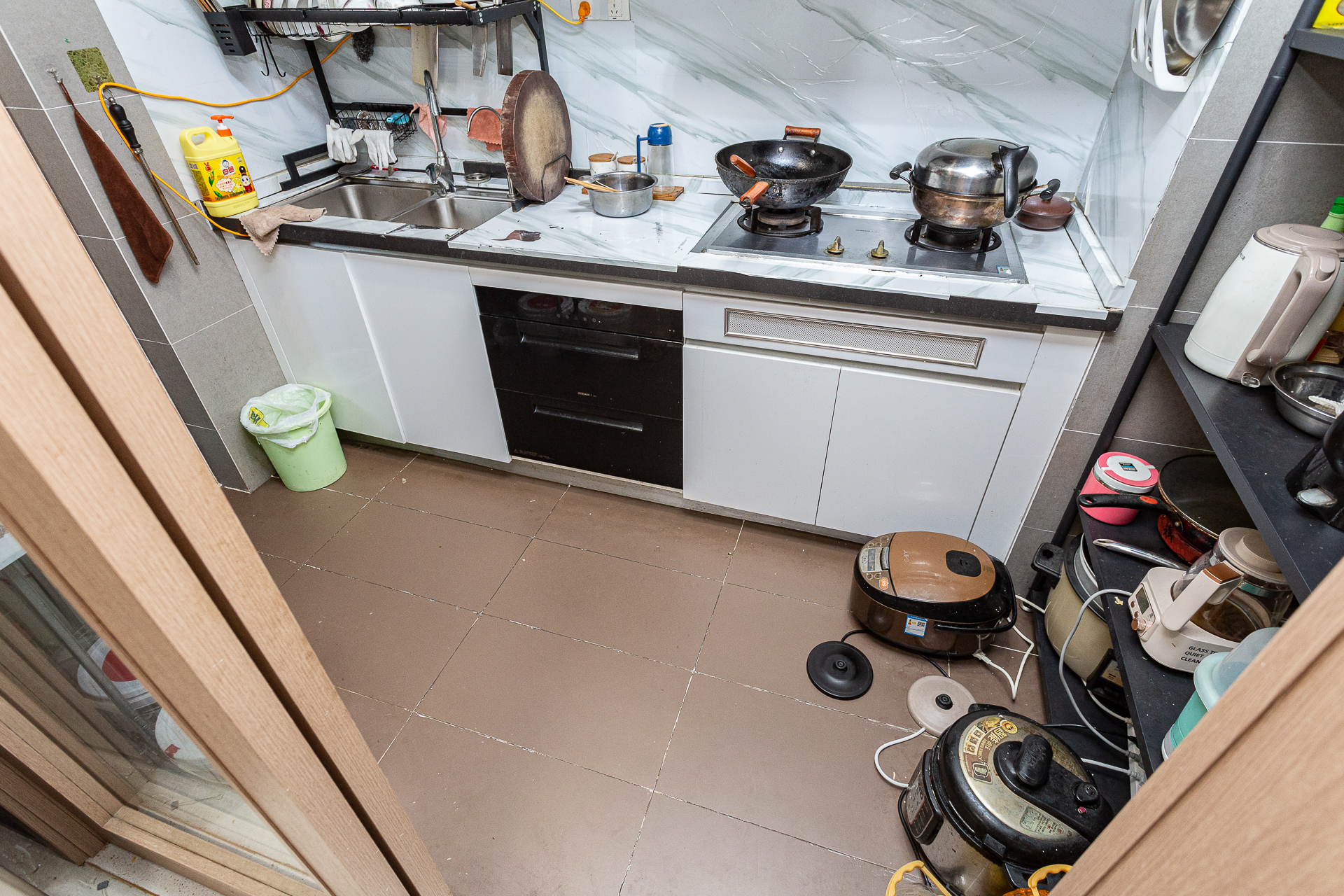 时代倾城二期 3室2厅2卫 70.0万 时代倾城二期 3室2厅2卫 70.0万厨房