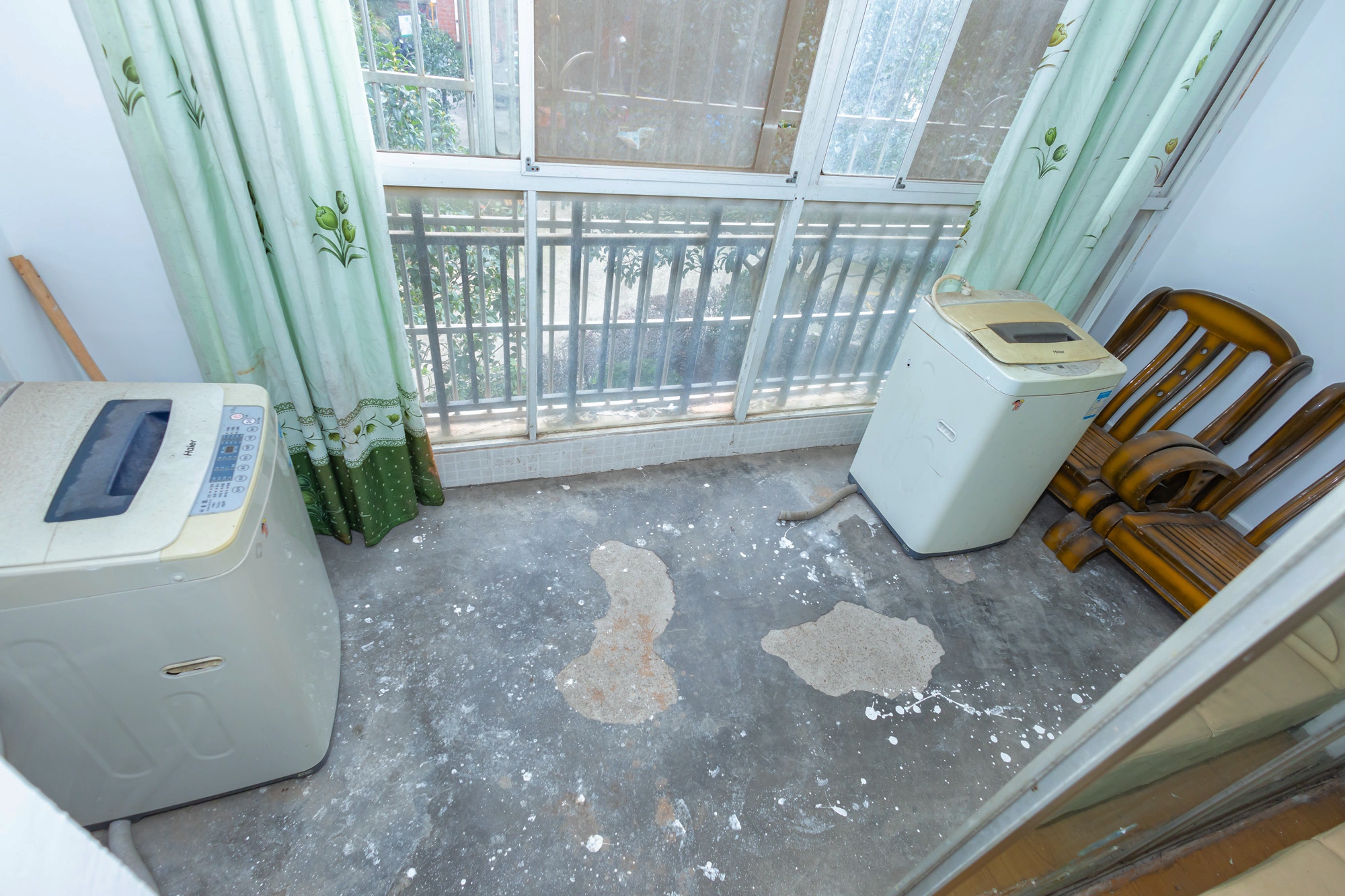 湘楚家园 2室2厅1卫 43.8万 湘楚家园 2室2厅1卫 43.8万阳台