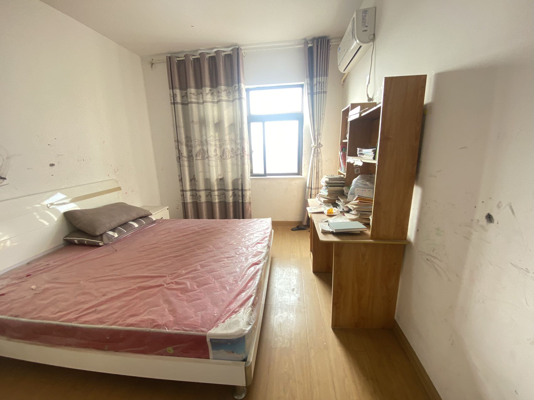 金路小区(杨柳村罗家冲) 4室2厅2卫 70.0万 金路小区(杨柳村罗家冲) 4室2厅2卫 70.0万室内图