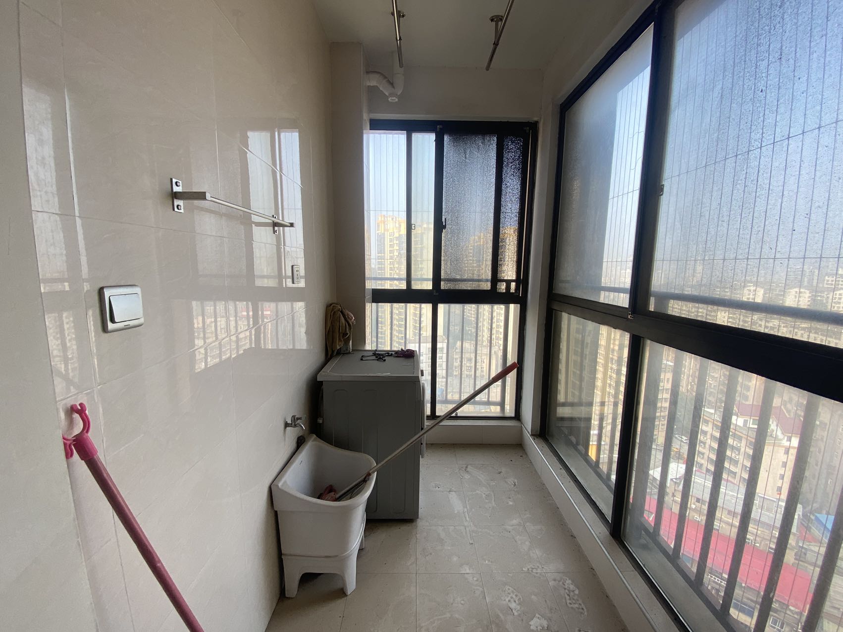 金路小区(杨柳村罗家冲) 4室2厅2卫 70.0万 金路小区(杨柳村罗家冲) 4室2厅2卫 70.0万室内图