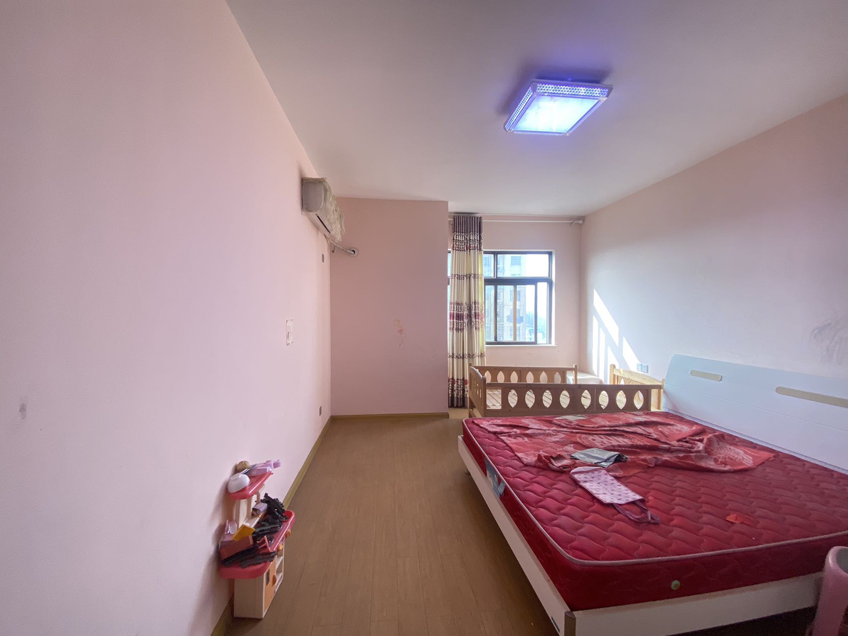 金路小区(杨柳村罗家冲) 4室2厅2卫 70.0万 金路小区(杨柳村罗家冲) 4室2厅2卫 70.0万室内图