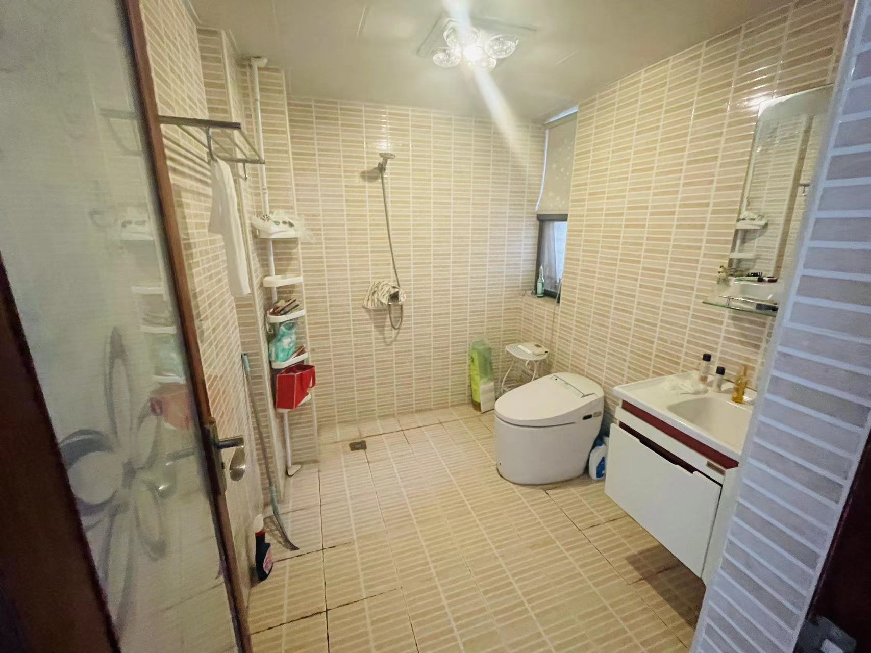 美的城一期 3室2厅2卫 54.0万 美的城一期 3室2厅2卫 54.0万室内图