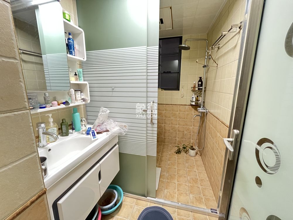 奥园养生城 3室2厅2卫 84.8万 奥园养生城 3室2厅2卫 84.8万室内图