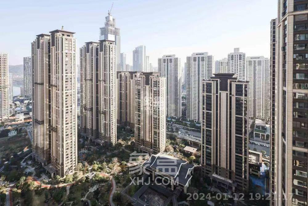 建发央著  5室2厅1卫   3800.00元/月室内图