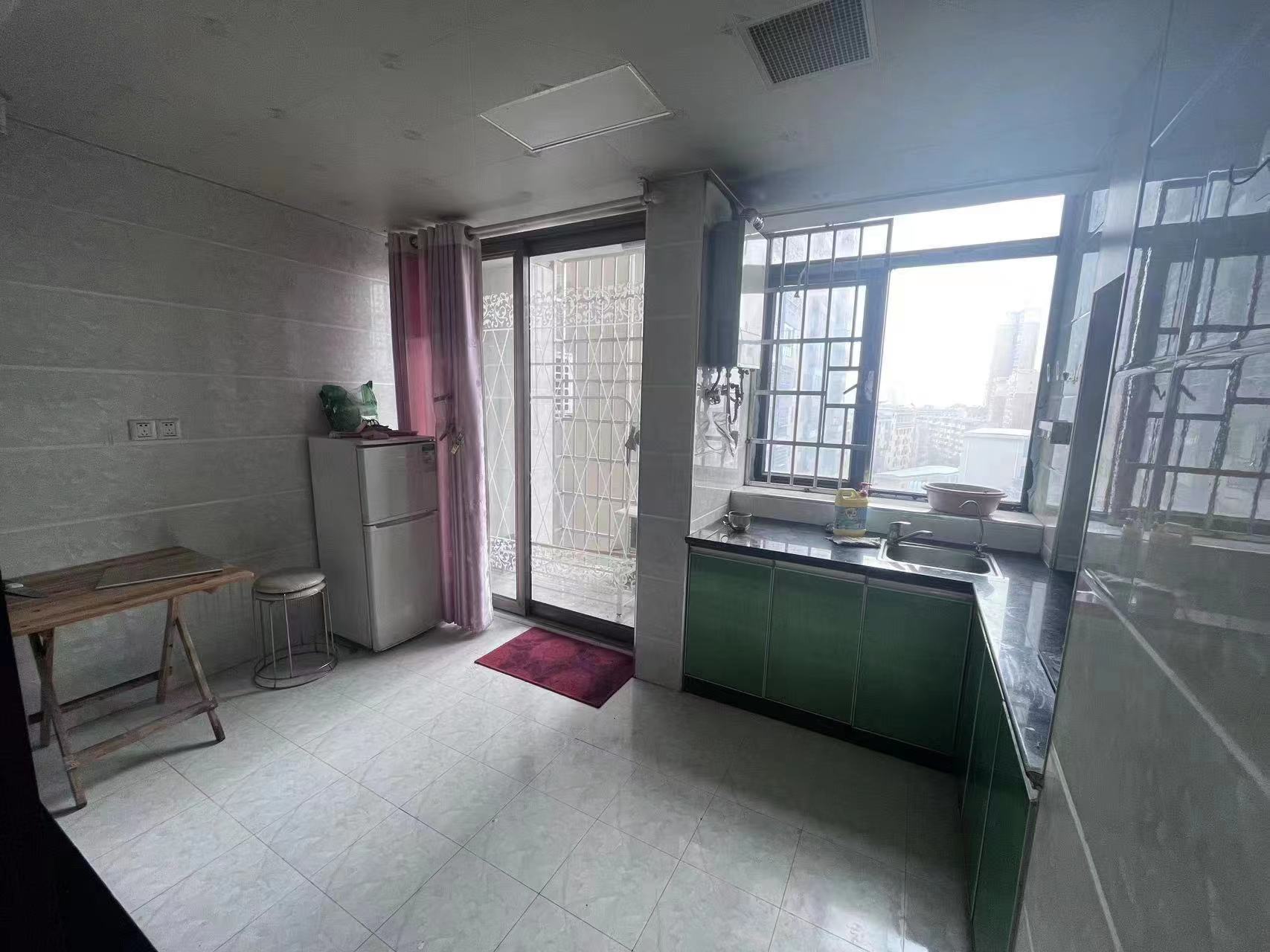 龙泰熙城 1室1厅1卫 850.00元/月 龙泰熙城 1室1厅1卫 850.00元/月室内图