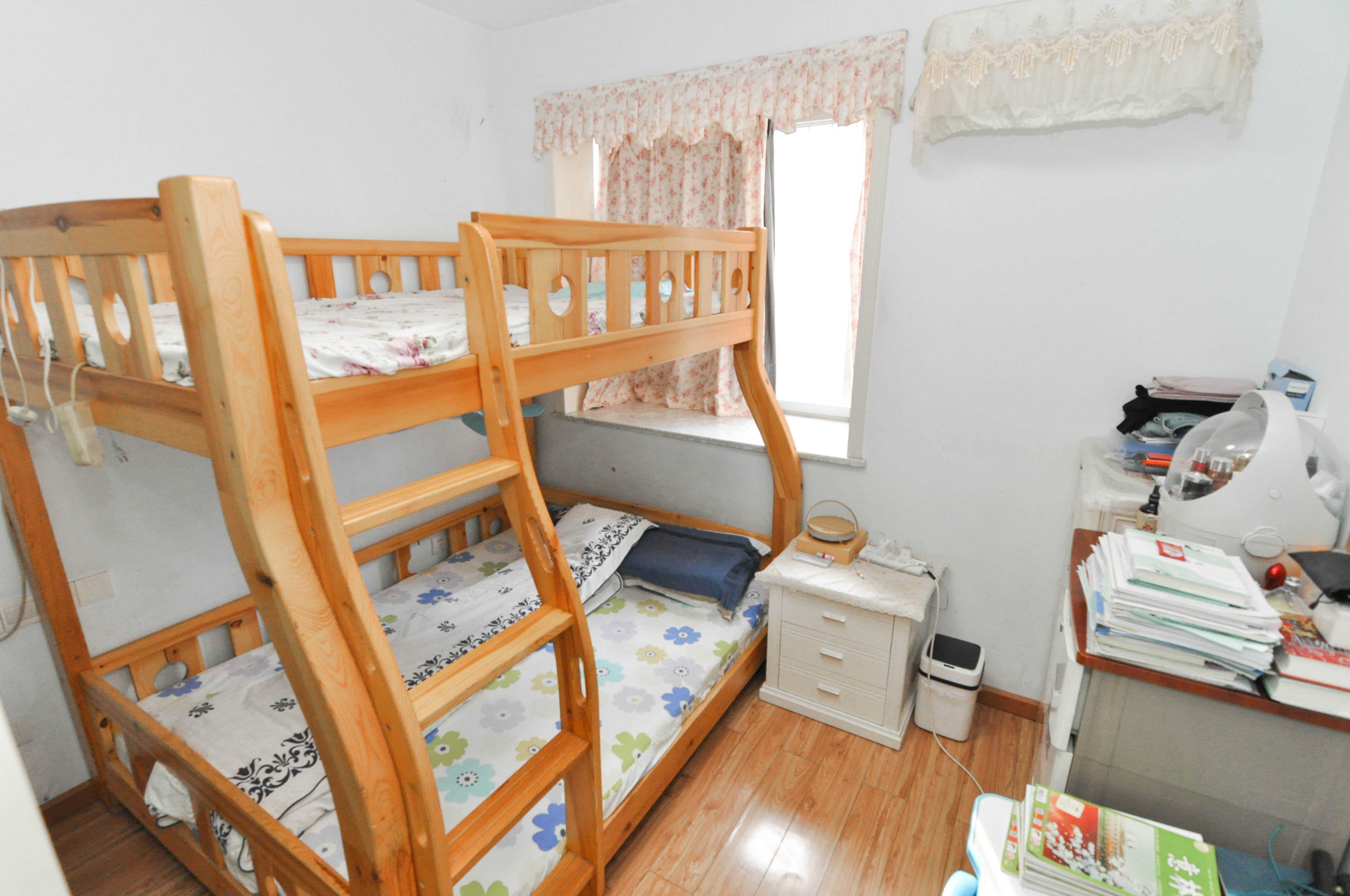 龙王港社区  2室2厅1卫    65.0万 龙王港社区  2室2厅1卫    65.0万卧室