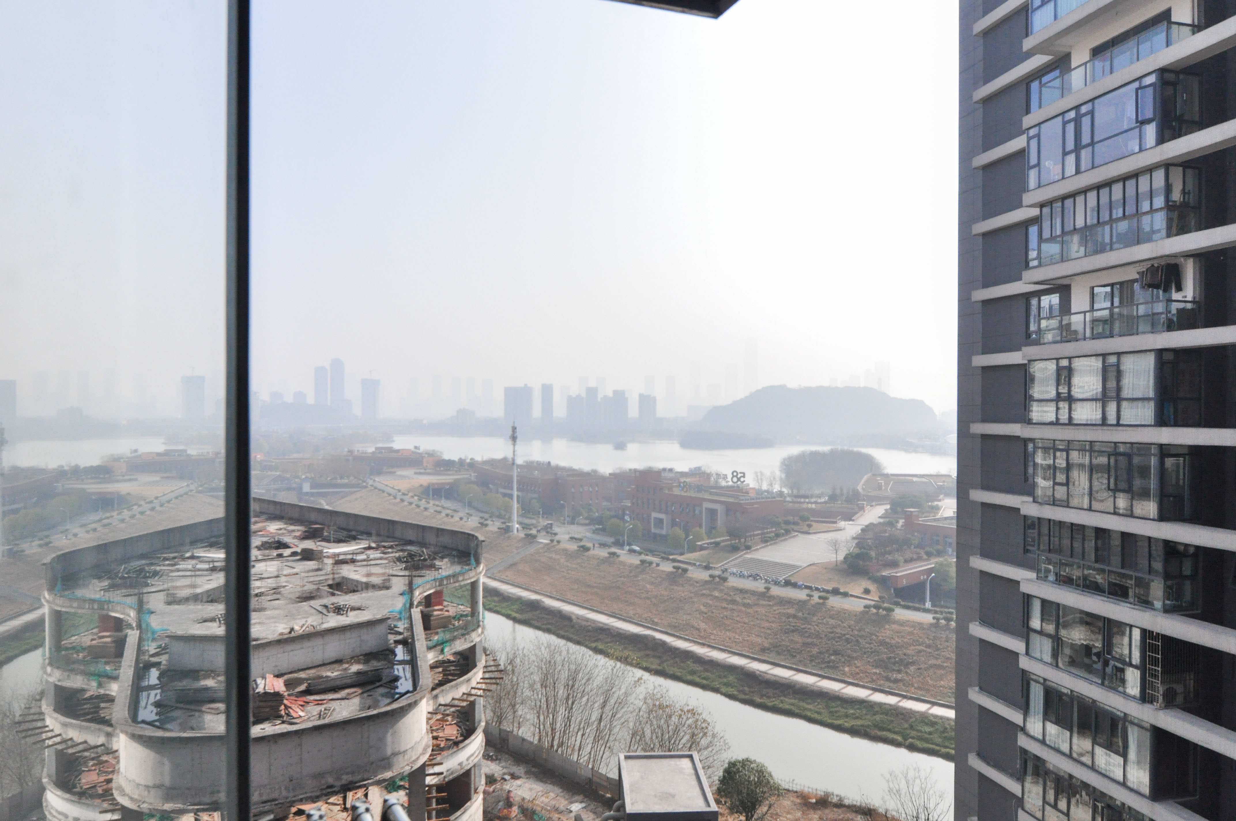 龙王港社区  2室2厅1卫    65.0万 龙王港社区  2室2厅1卫    65.0万卧室